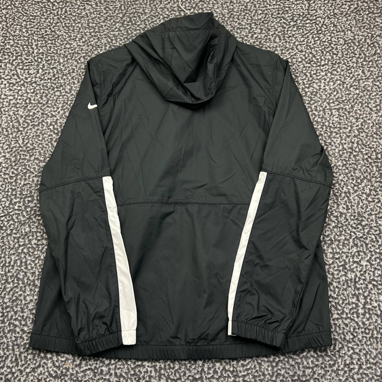 Nike Nike Windbreaker Jacket Men Philadelphia Eagles NFL New L Size US L / EU 52-54 / 3 - 7 Thumbnail