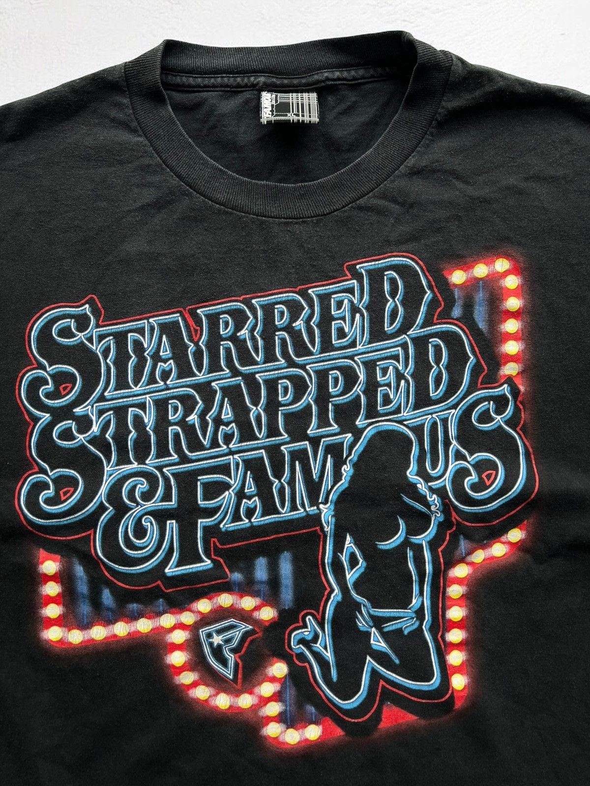 Band Tees × Hot Model Sex FAMOUS STARS & STRAPS STRIPPER GIRLS BIG TITS TEE VINTAGE Size US L / EU 52-54 / 3 - 3 Thumbnail