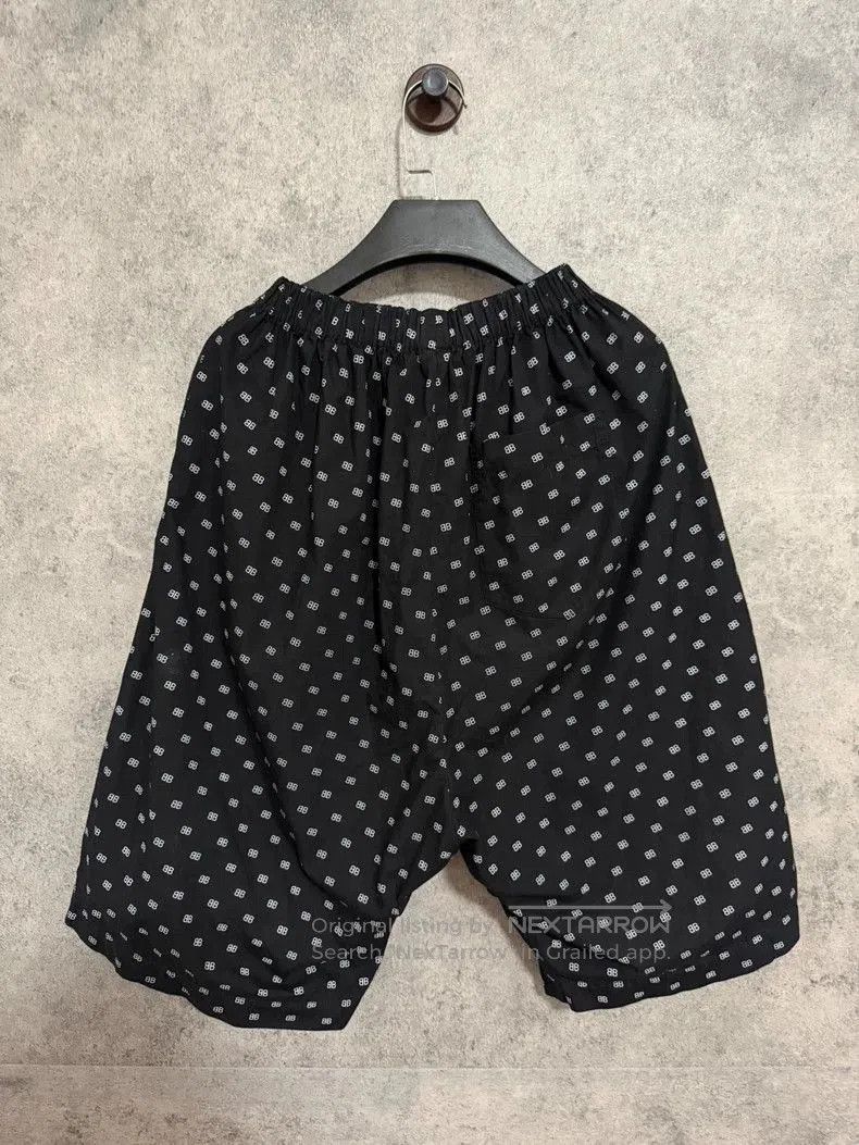 Balenciaga Balenciaga Logo Print Casual Shorts. Size US 30 / EU 46 - 5 Thumbnail