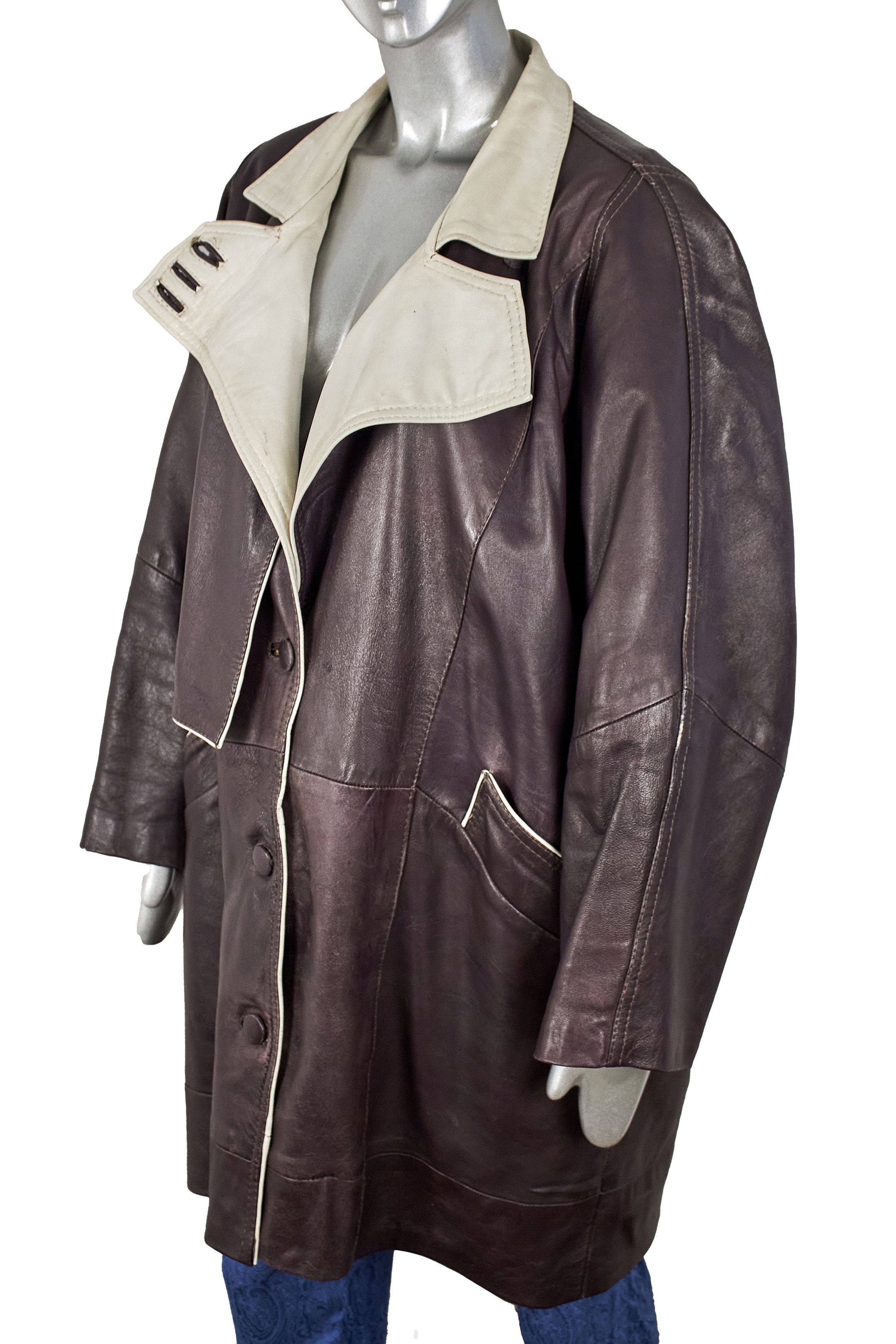 Valentino Rare vintage Valentino women's leather coat, raincoat cloak Size XL / US 12-14 / IT 48-50 - 5 Thumbnail