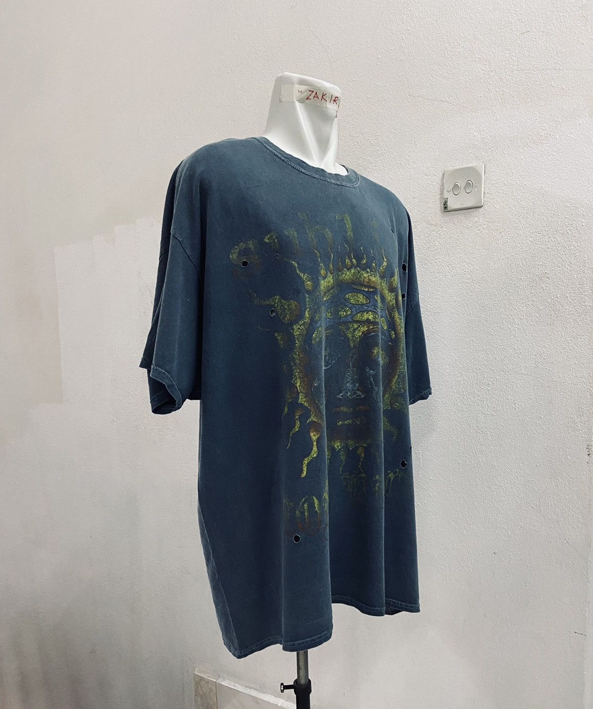 Band Tees DISTRESSED SUBLIME TEE Size US XXL / EU 58 / 5 - 2 Thumbnail