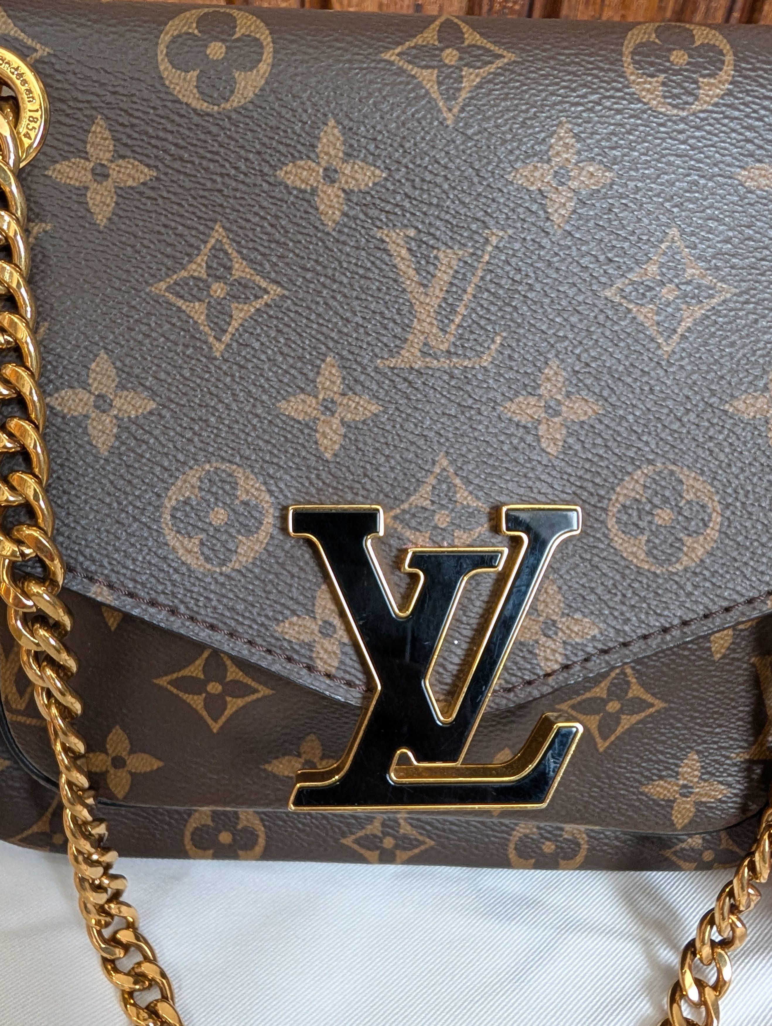 Louis Vuitton Monogram passy Size ONE SIZE - 7 Thumbnail