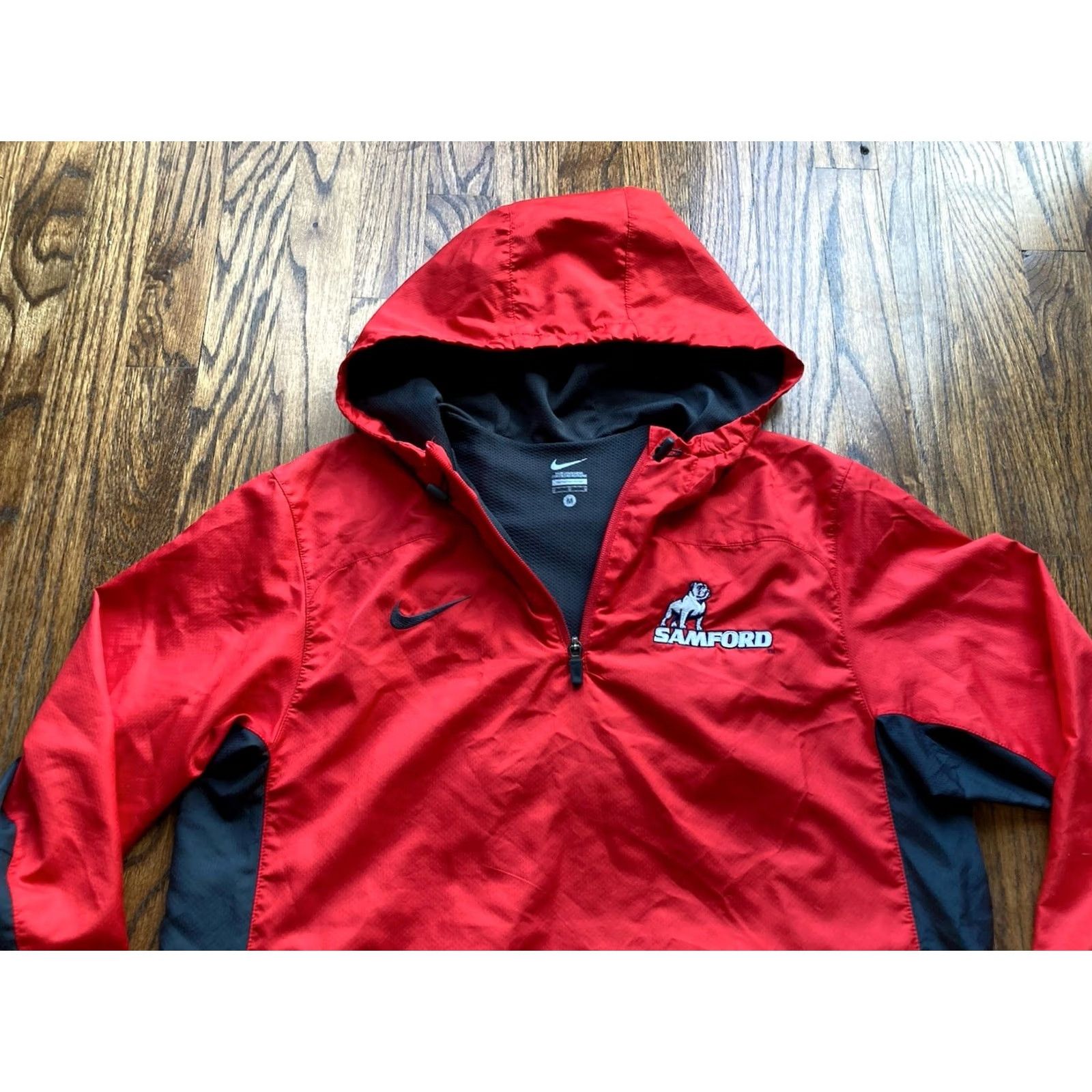 Nike Nike Mens Jacket Medium Red Windbreaker Hooded 1/4 Zip Size US M / EU 48-50 / 2 - 2 Thumbnail