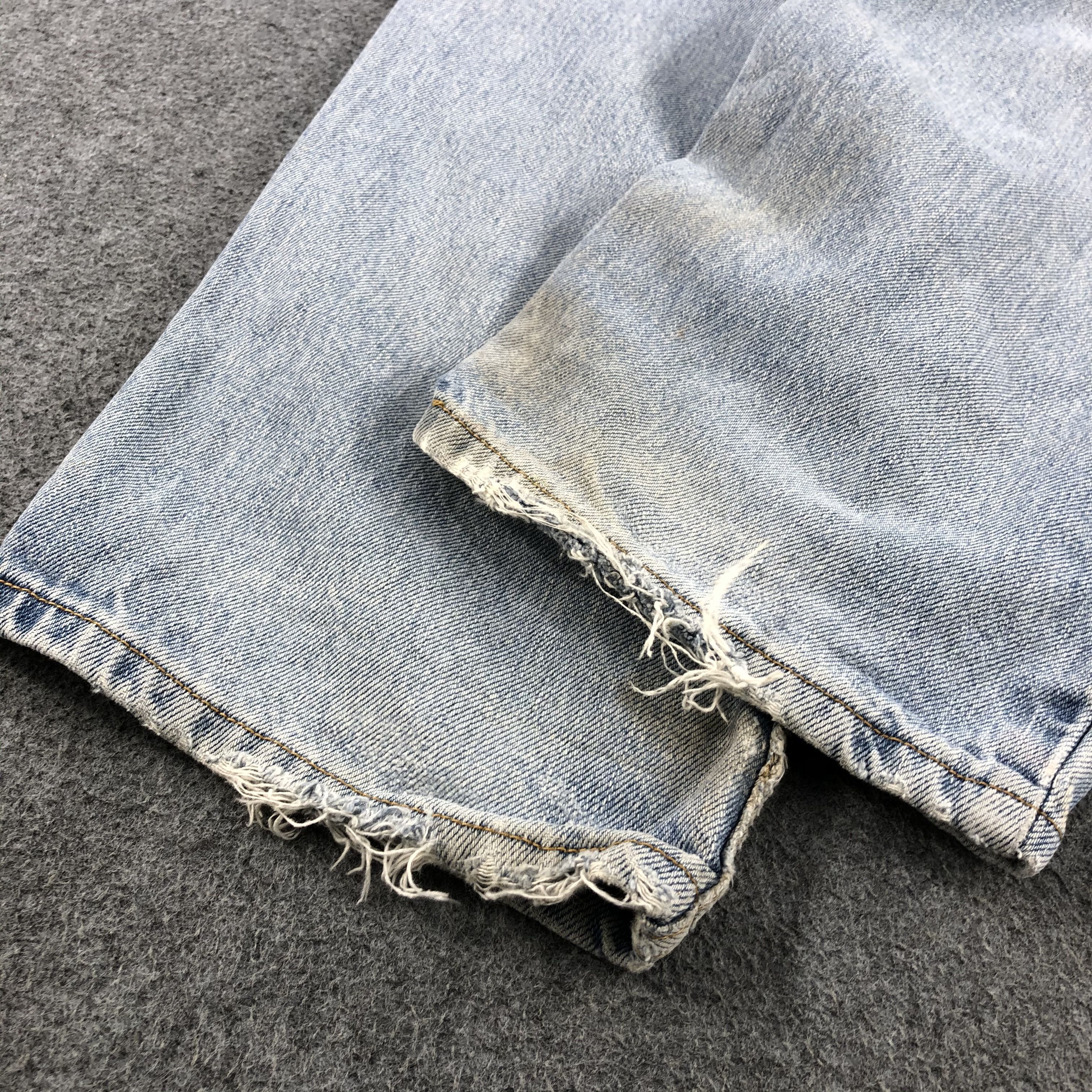 Levi's × Vintage Vintage Light Wash Levis 560 Jeans-JM1473 Size US 37 - 5 Thumbnail