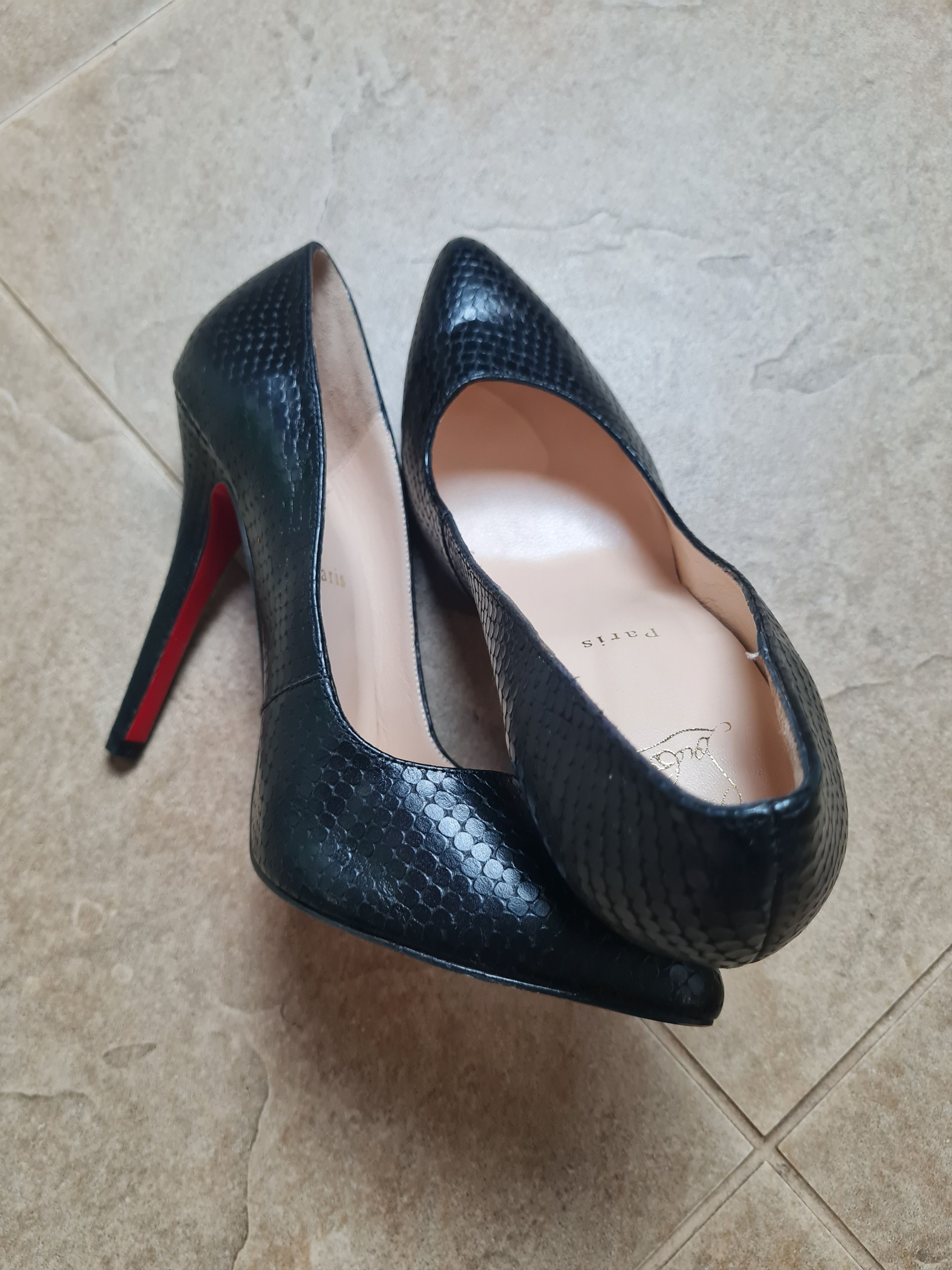 Christian Louboutin Christian Louboutin Yousra Python Black Leather Gently Worn Size US 10 / IT 40 - 25 Thumbnail