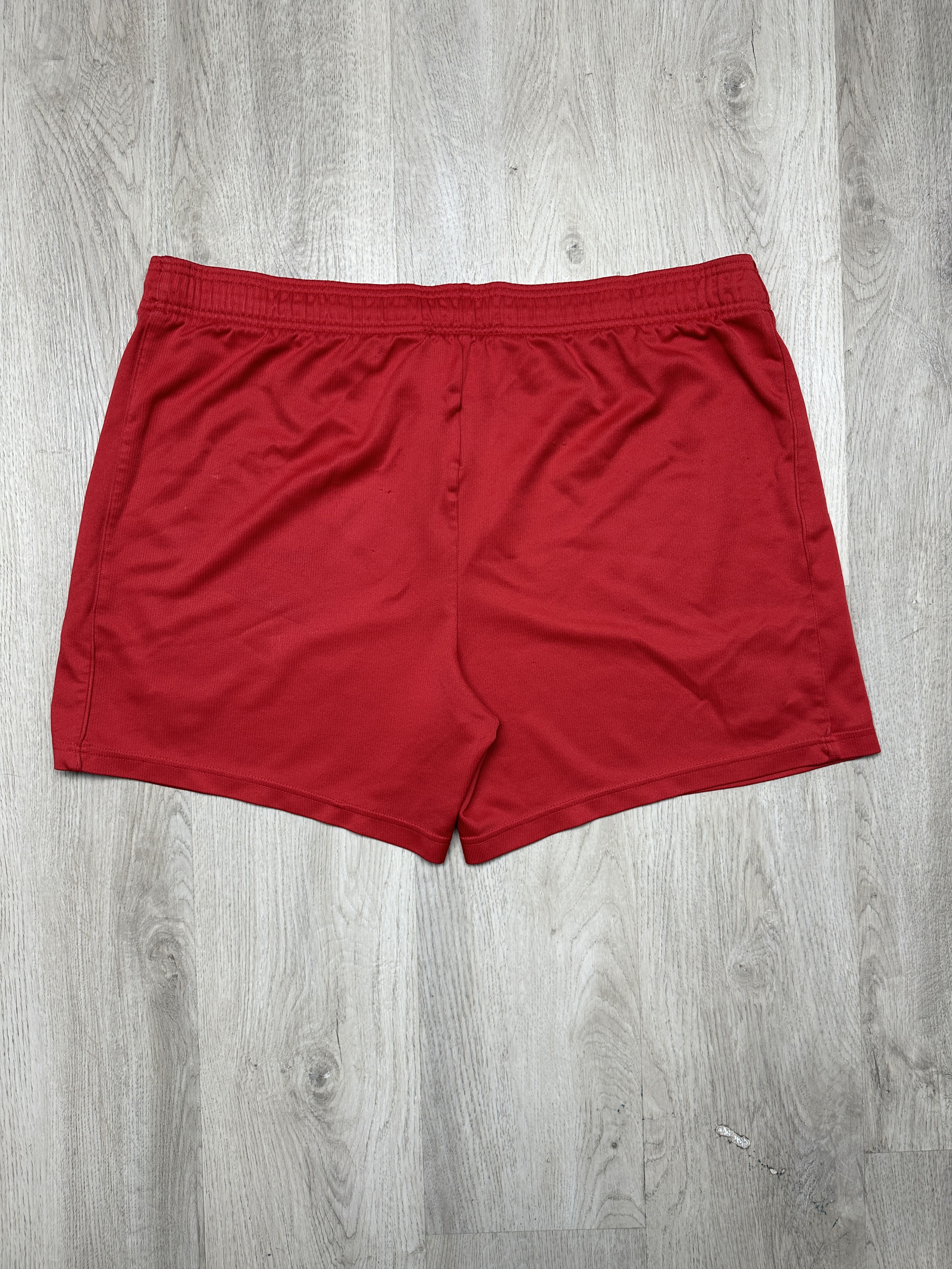 Reebok Reebok Liverpool FC Vintage Mens Shorts Size US 36 / EU 52 - 9 Thumbnail