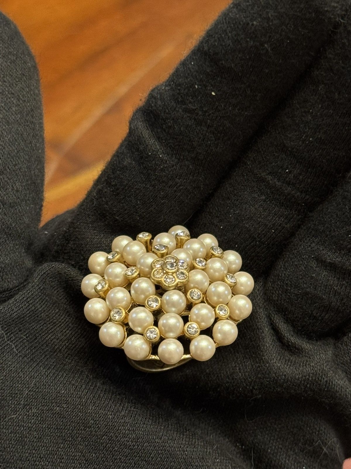 Vintage Vintage Costume Cluster Pearl Ring Size ONE SIZE - 6 Thumbnail