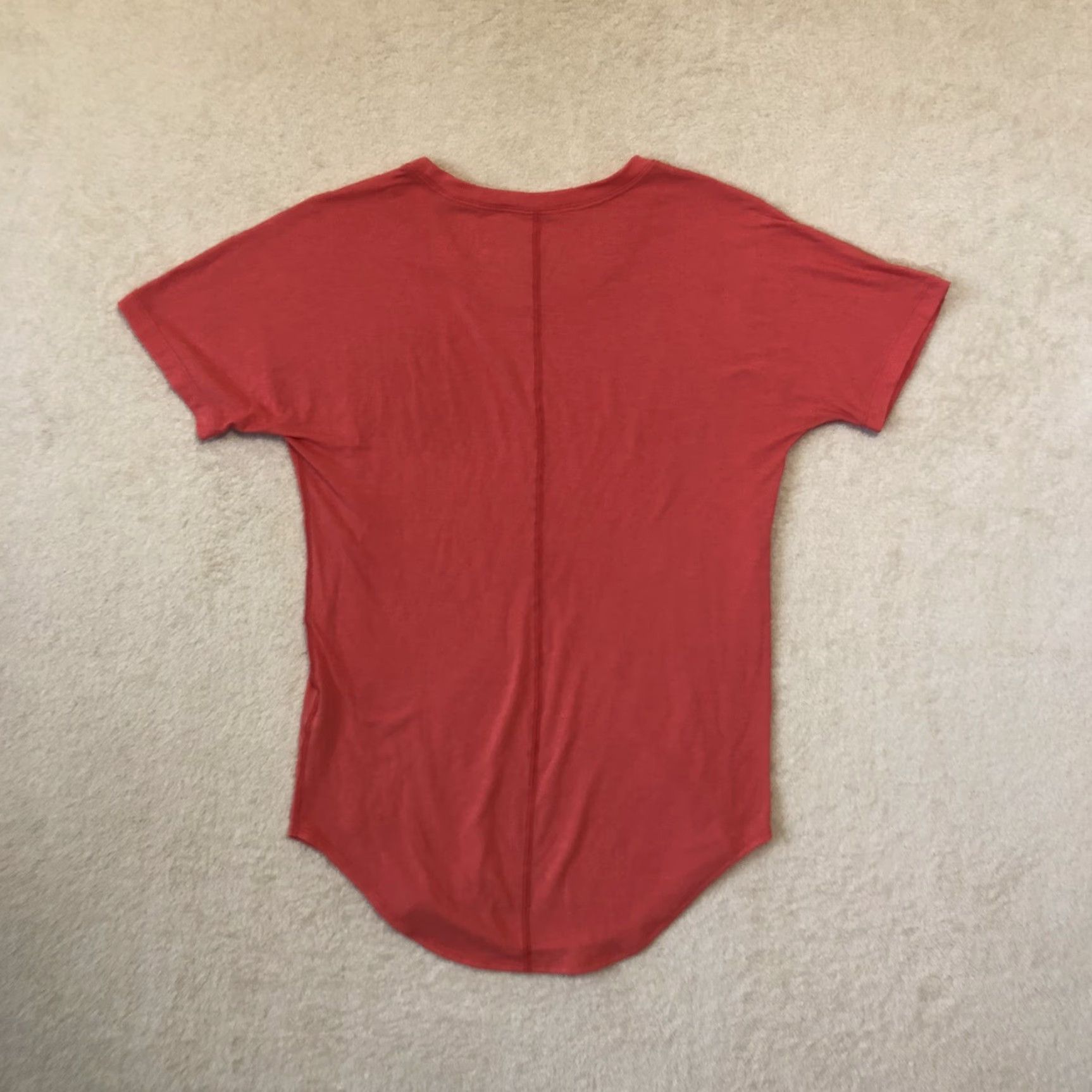 The North Face The North Face Shirt XS Atomic Pink Logo Short Sleeve T-Shirt Curved Hem Womens Size XS / US 0-2 / IT 36-38 - 4 Thumbnail