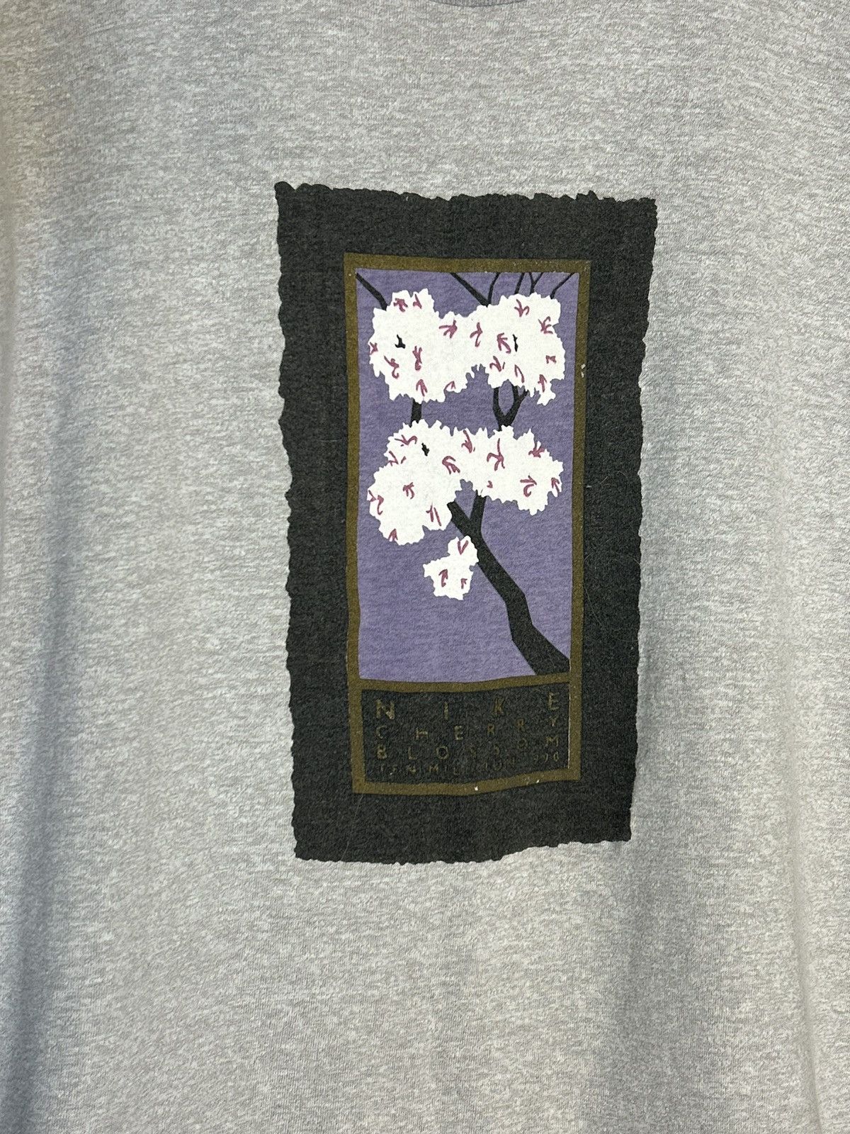 Nike Vintage 1990 Nike Cherry Blossom Ten Mile Run T Shirt Size US S / EU 44-46 / 1 - 2 Thumbnail