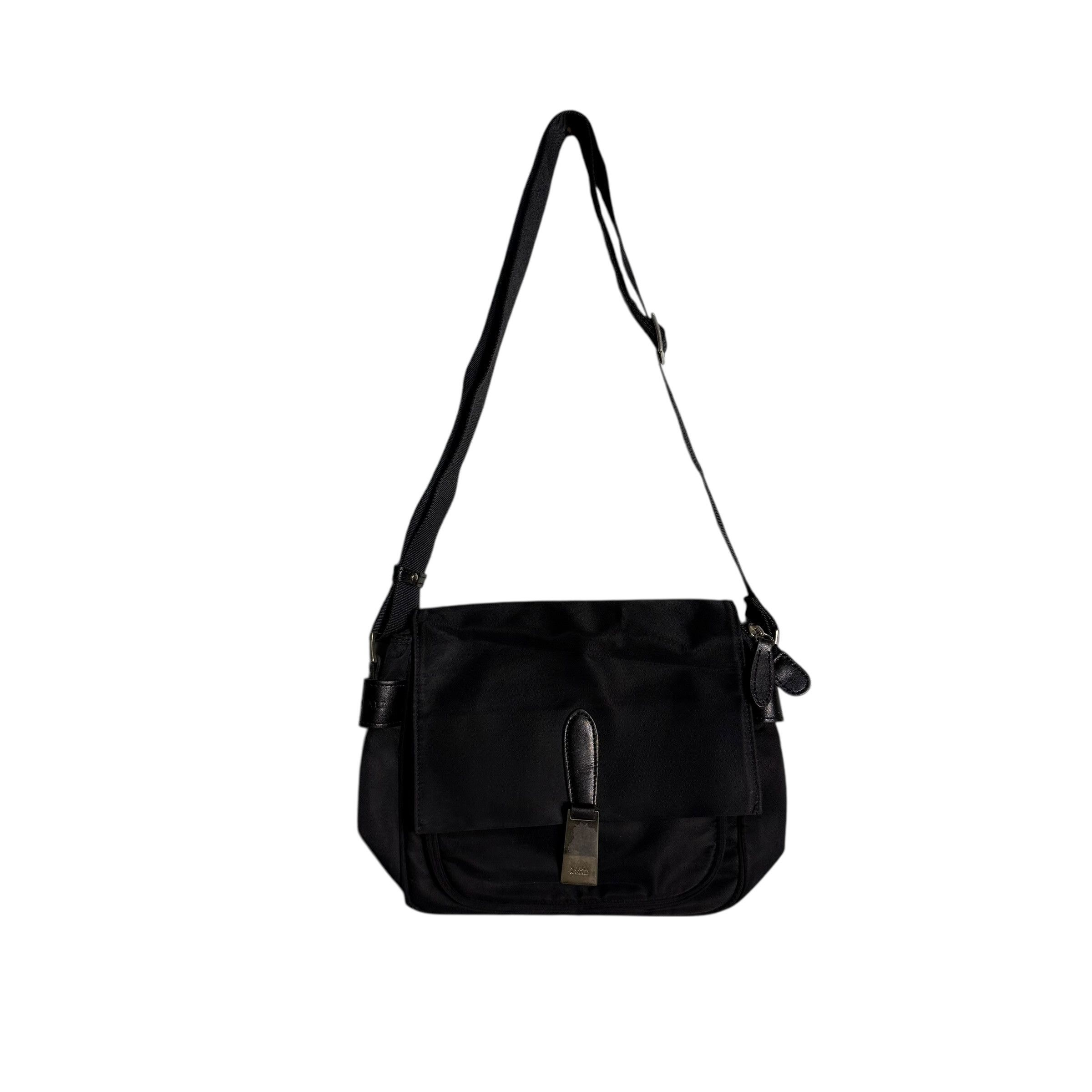 Norma Kamali 🔥RARE🔥Vintage Norma Kamali Crossbody Bag Size ONE SIZE - 1 Thumbnail
