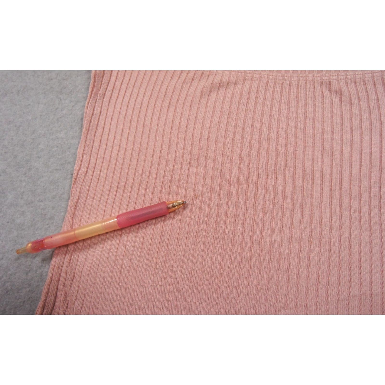 Reformation Reformation Shirt Womens XS Pink Knit Short Sleeve Square Neck Casual Size XS / US 0-2 / IT 36-38 - 4 Thumbnail
