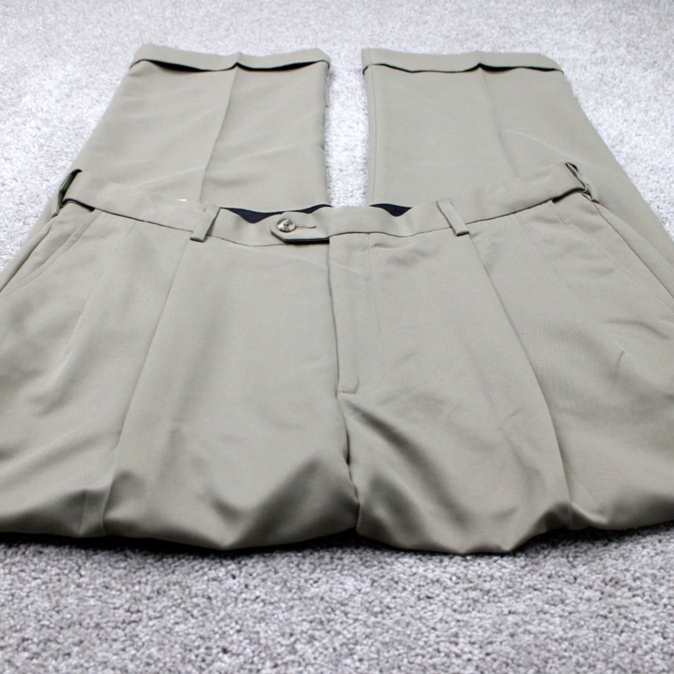 Savane Savane Mens 38x29 Khakis Pants Beige Polyester NWT Regular Cuffed Front Pleated Stretch Upscale Dress Casual Slant Pockets Men Size US 38 / EU 54 - 2 Thumbnail