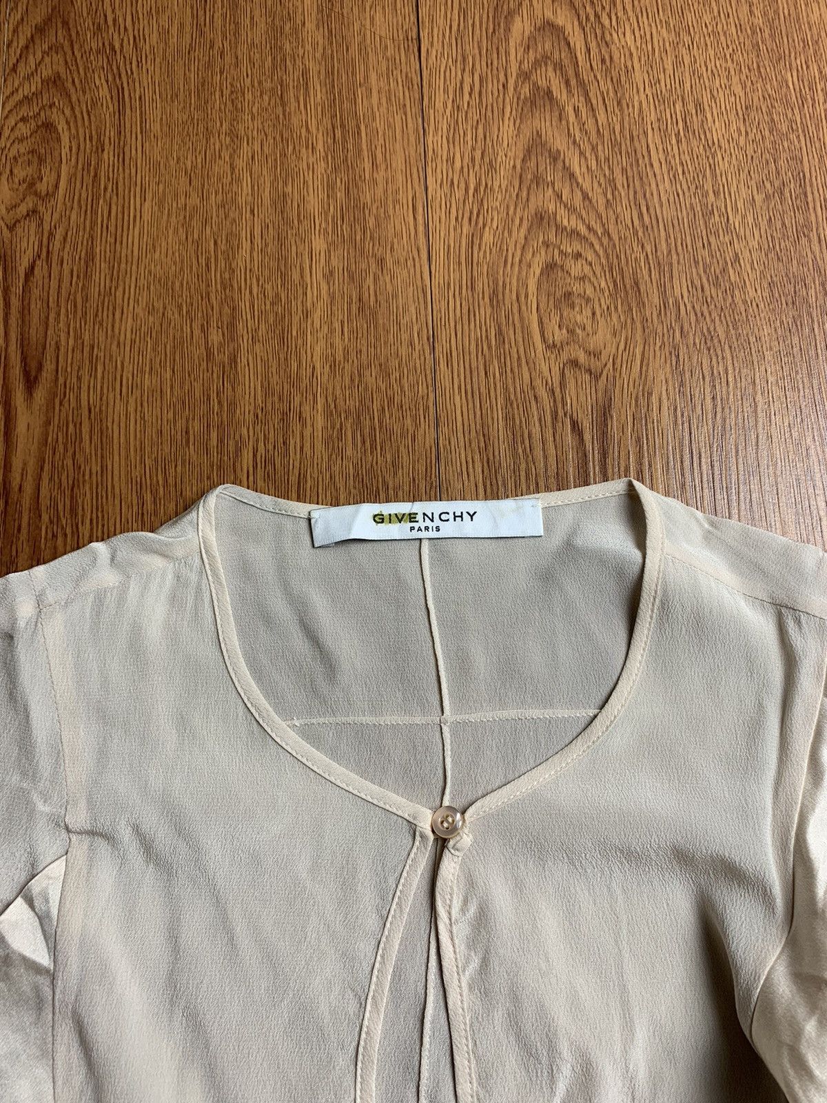 Givenchy Givenchy - Ruffle Silk Blouse Size M / US 6-8 / IT 42-44 - 2 Thumbnail