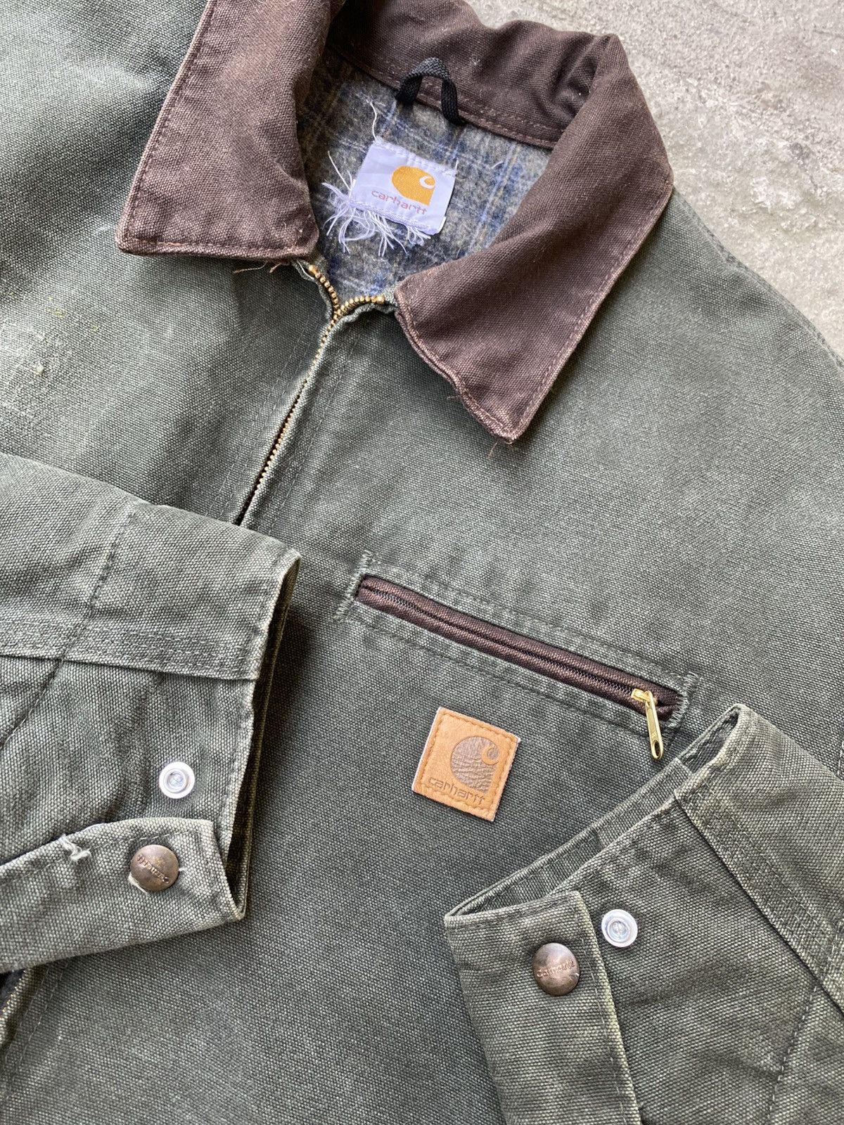 Carhartt The Iconic Carhartt Detroit Jacket J97 MOS green cut tag Size US XL / EU 56 / 4 - 8 Thumbnail