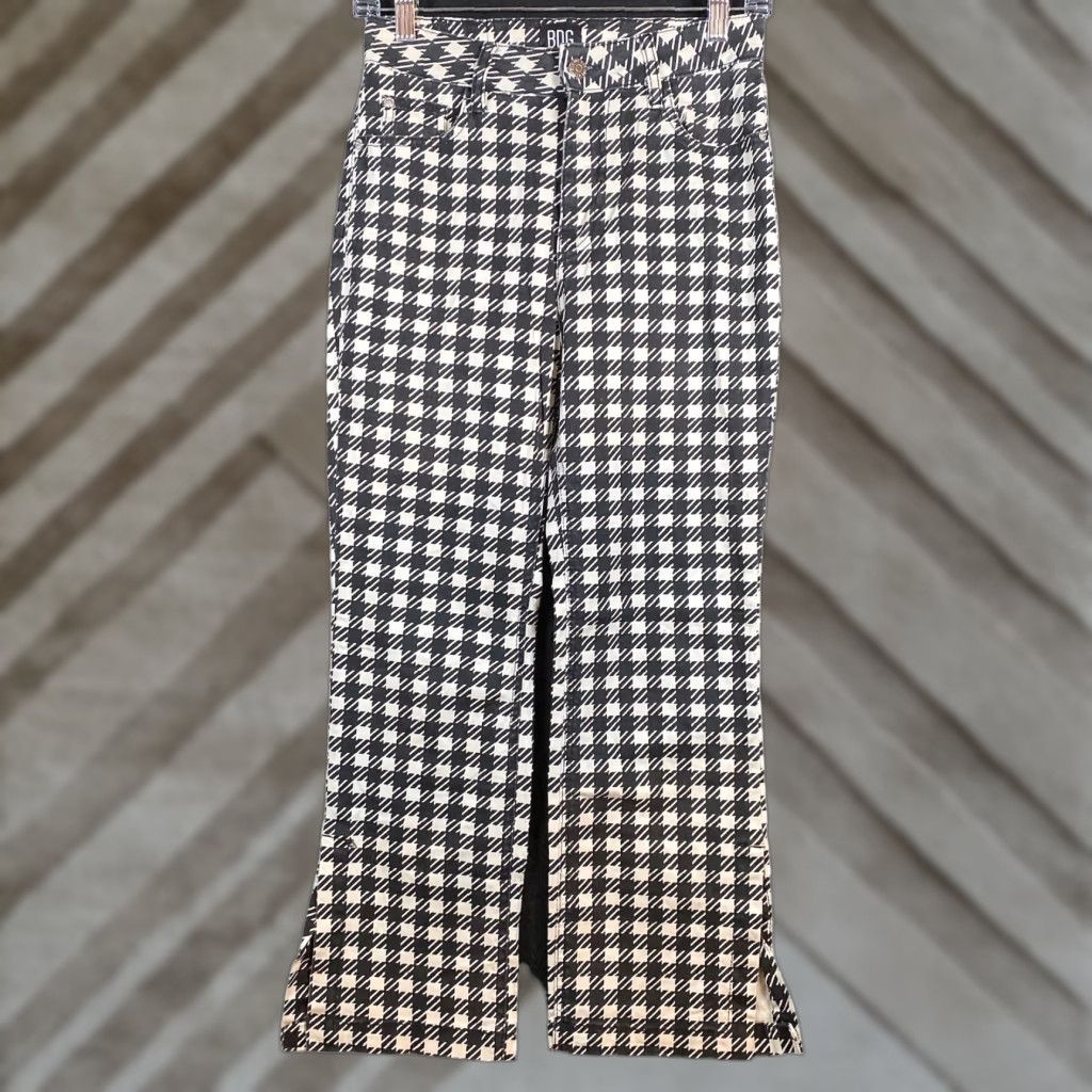 Bdg BDG Jeans Black White Houndstooth Plaid High Rise 26 Womens Regular Straight Denim 5-Pocket Distressed Cotton Blend Stretch - Mens? Womens Size 26" / US 2 / IT 38 - 1 Thumbnail