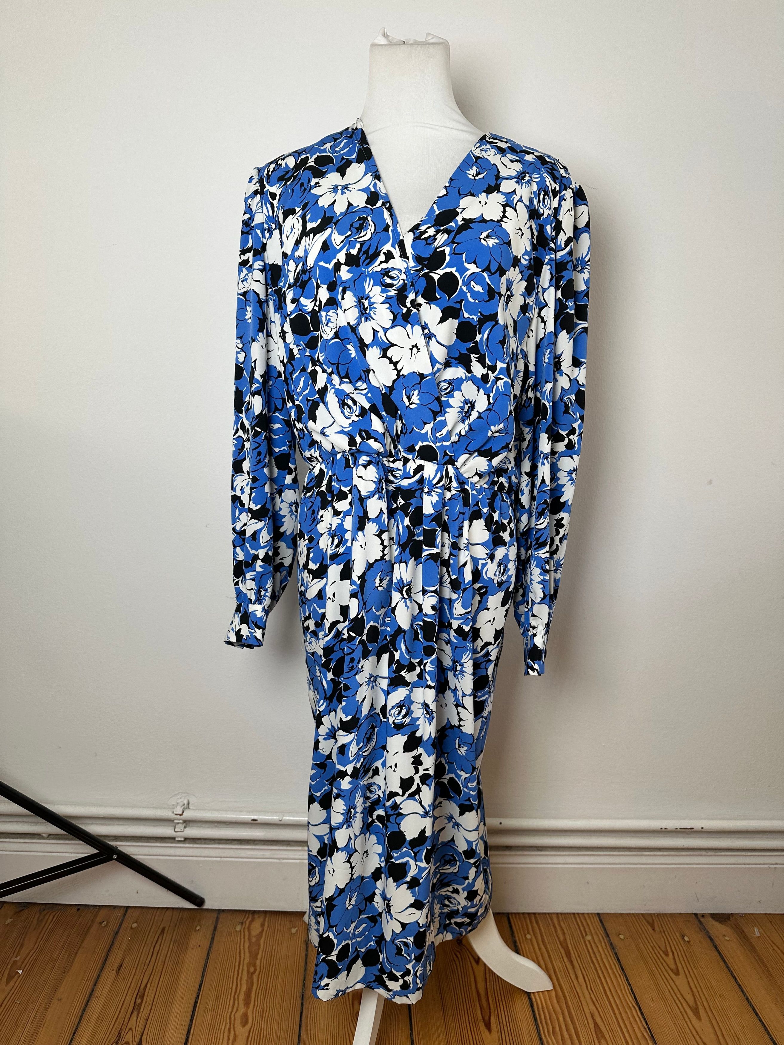 Givenchy Vintage Floral Print Silk Midi Dress Blue Size L / US 10 / IT 46 - 1 Thumbnail