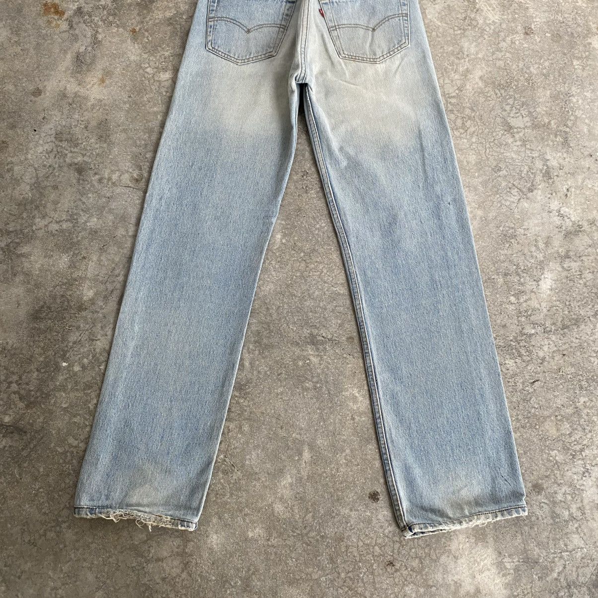 Levi's Vintage 90’s Levis 501 x Dorobo Nikki Printed Blue Jeans Size US 30 / EU 46 - 16 Thumbnail