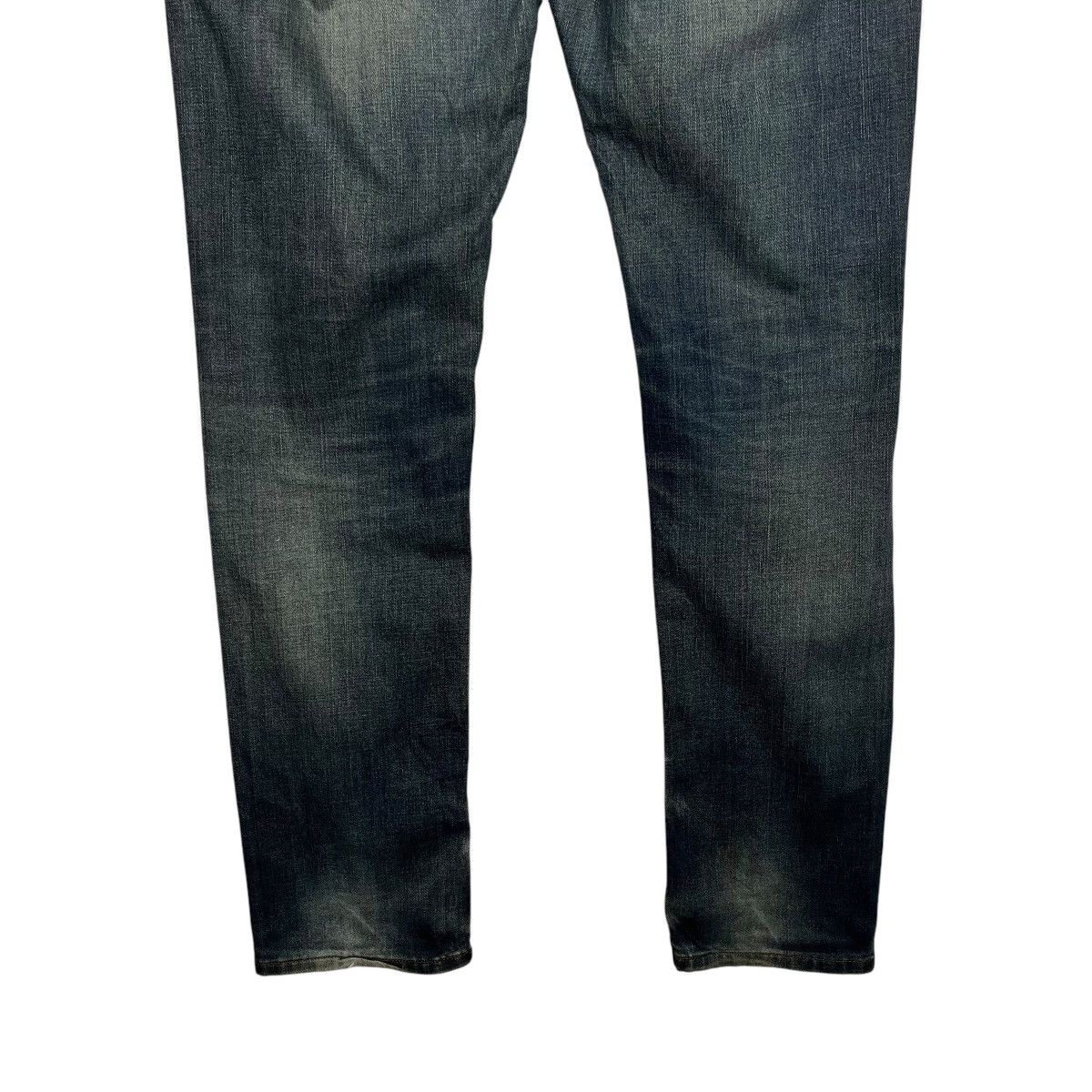 Burberry Vintage Burberry Black Label Distressed Denim Jeans Size US 33 - 10 Thumbnail