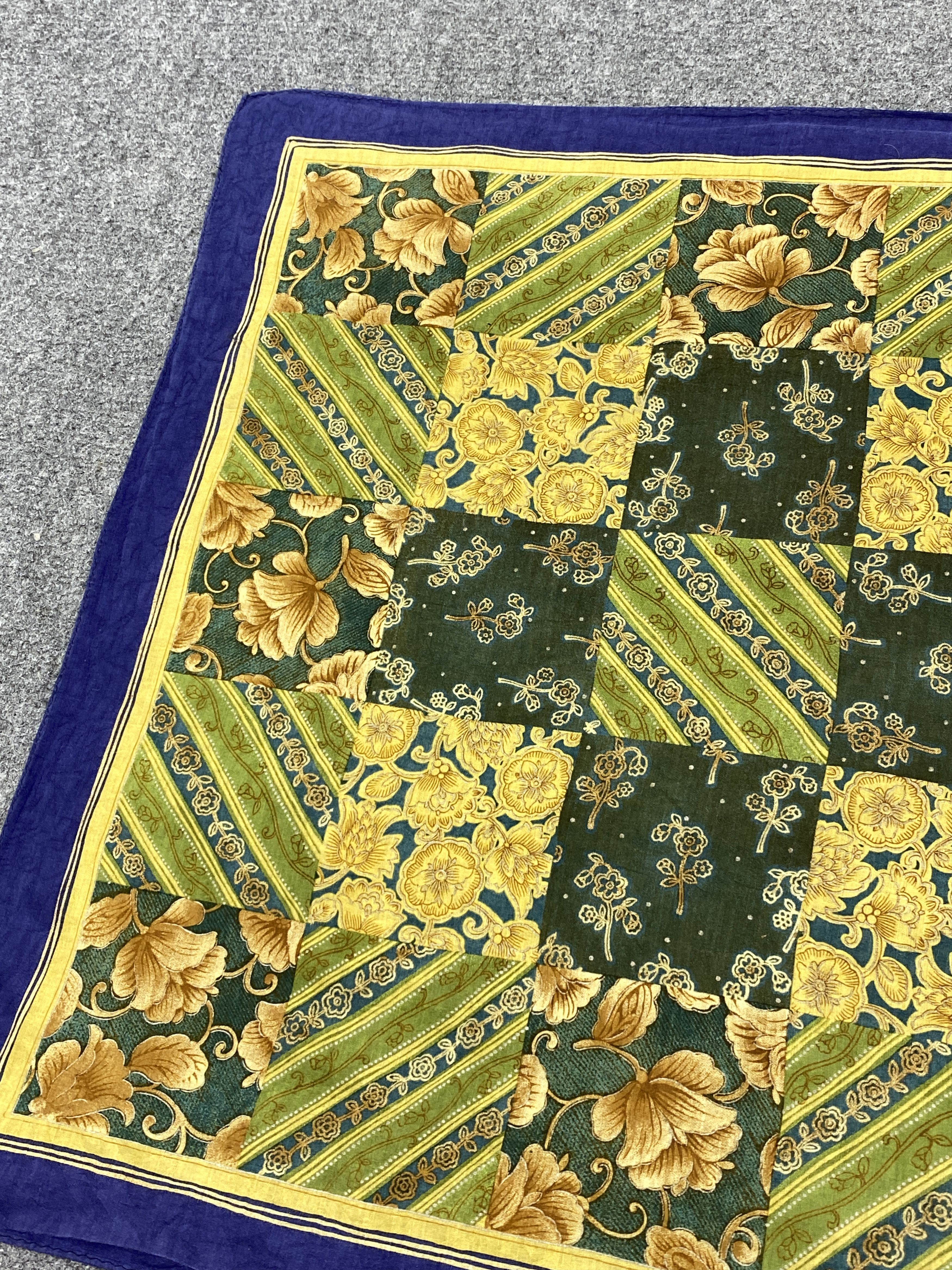 Givenchy Vintage Givenchy Handkerchief / Neckerchief HKC0983 Size ONE SIZE - 6 Thumbnail