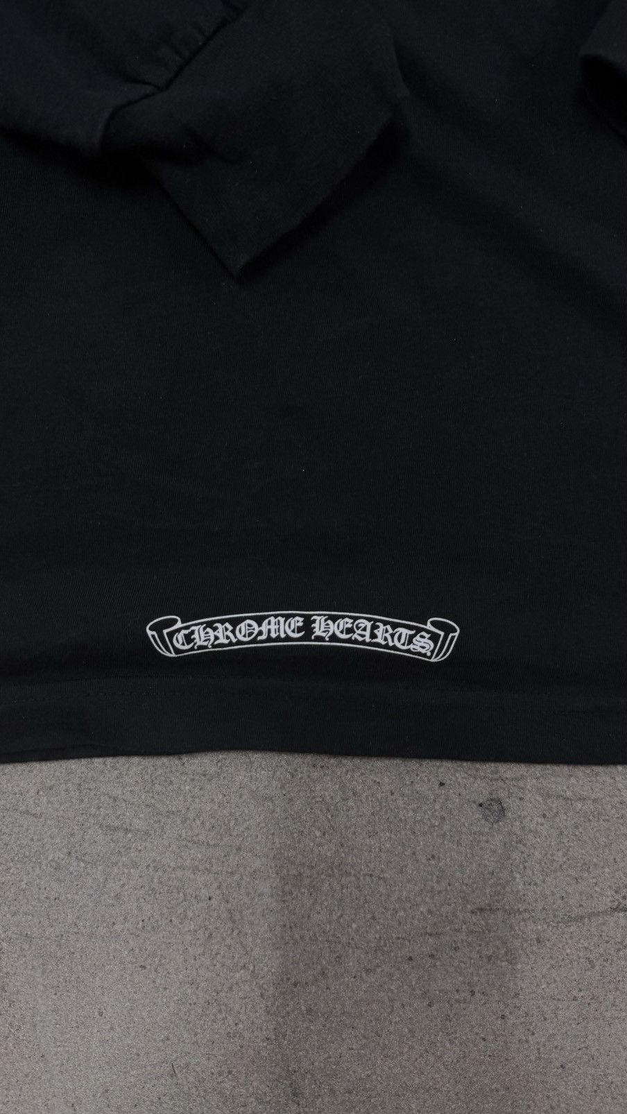 Chrome Hearts RARE! Chrome Hearts Script Neck Logo Long Sleeve T-Shirt Size US XL / EU 56 / 4 - 4 Thumbnail