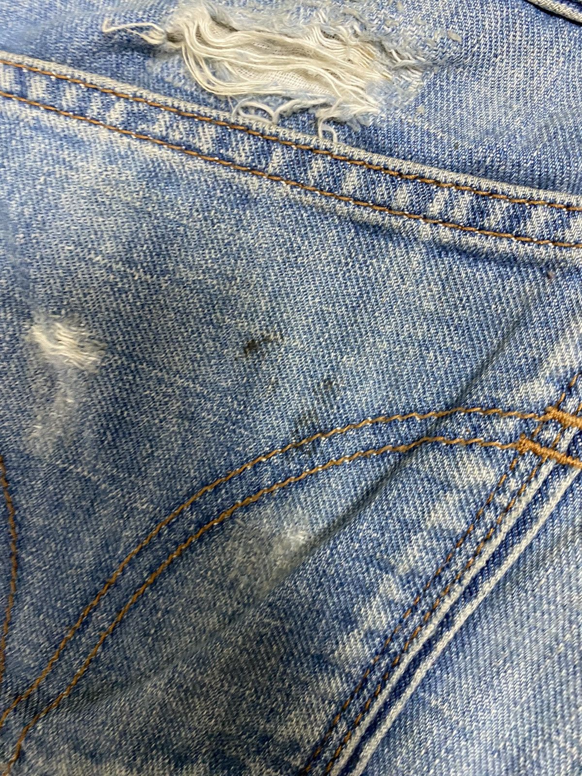 Dolce & Gabbana Rare Vtg Dolce & Gabbana Audacious Distressed Jeans Size US 34 / EU 50 - 8 Thumbnail