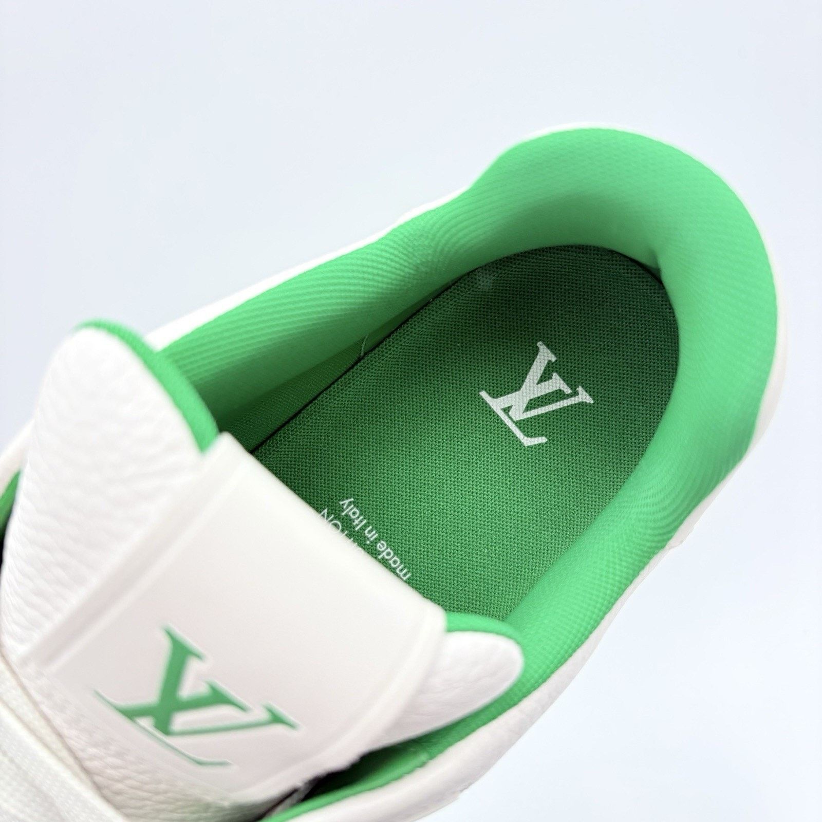 Louis Vuitton Louis Vuitton Trainer ' White Green ' | ONLY WORN 1-3x Size US 10.5 / EU 43-44 - 12 Thumbnail