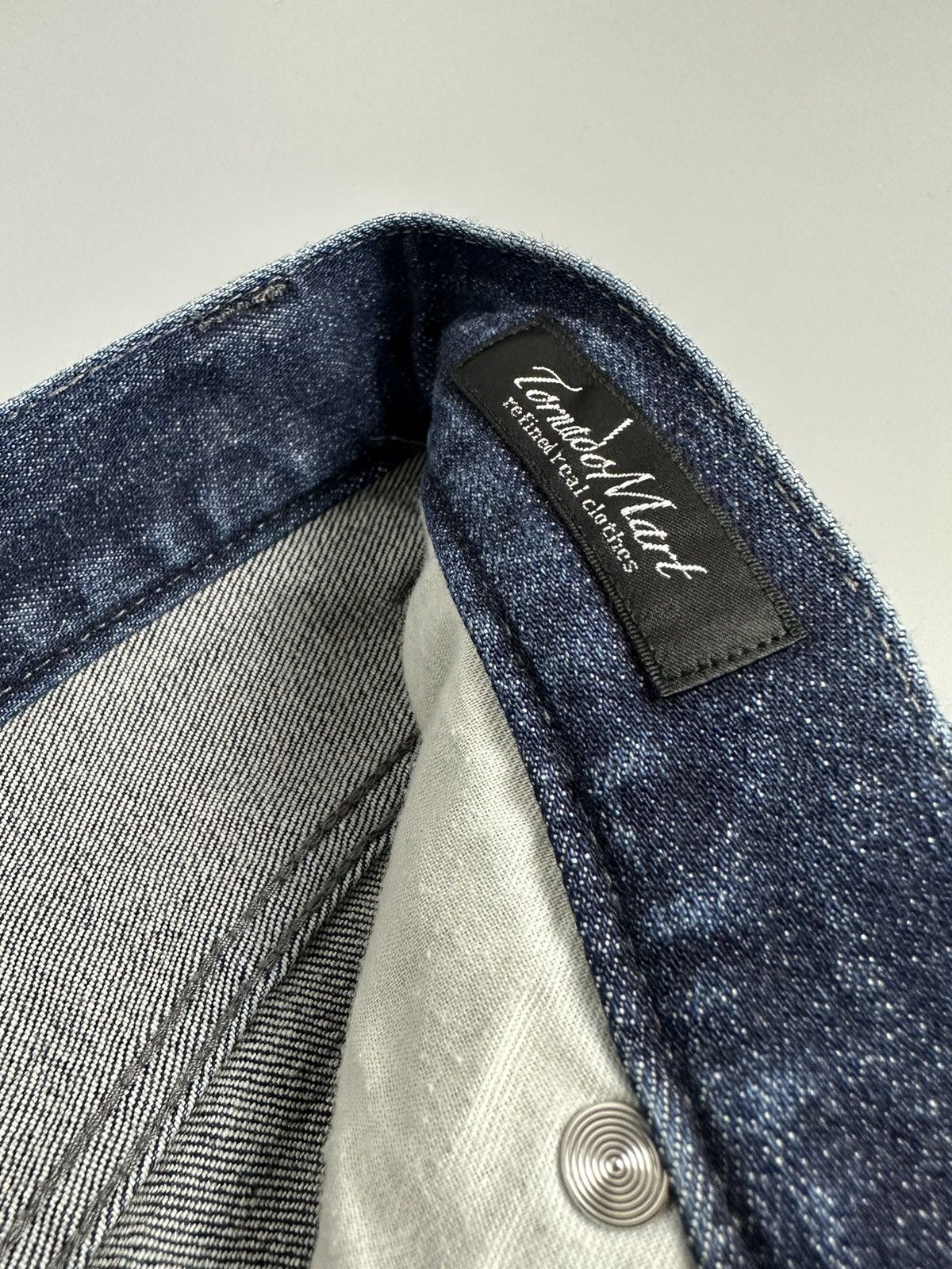 Tornado Mart 🔥Flared🔥Tornado Mart Whiskered Design Flared Jeans Size US 31 - 9 Thumbnail