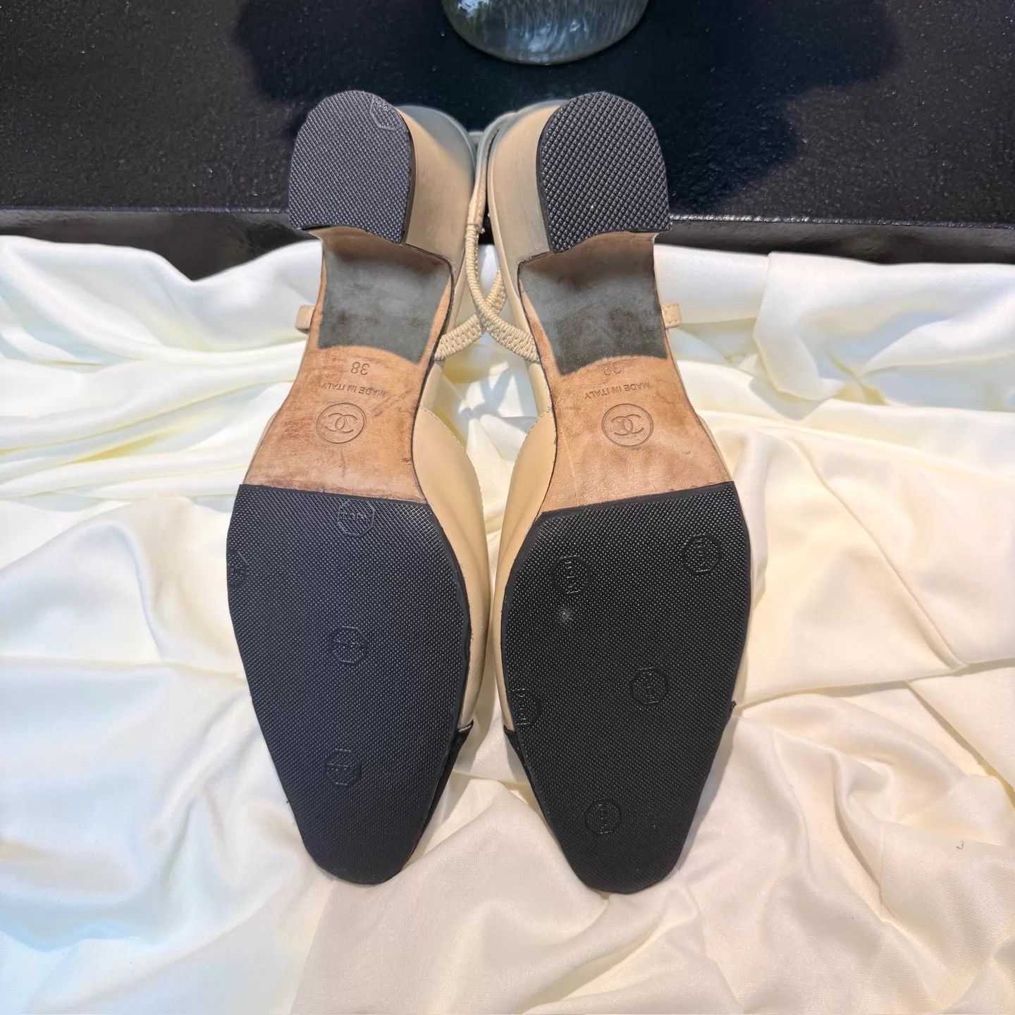 Chanel CHANEL Slingback Milk Tea Heels 38 EU 95 New Size US 7.5 / IT 37.5 - 6 Thumbnail