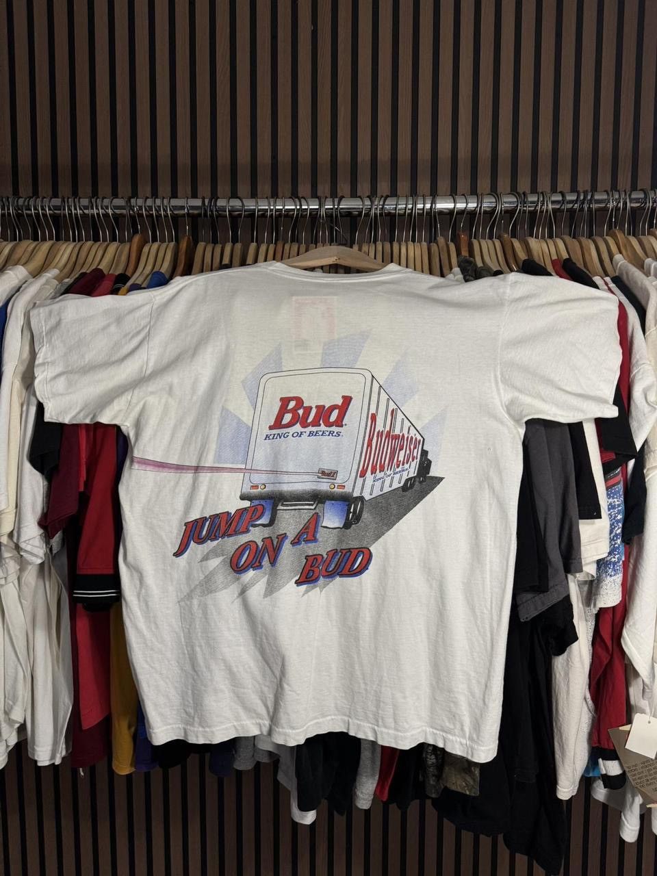 Other Vintage 1999 Single Stitch Budweiser Frog/Toad Tee Size US XL / EU 56 / 4 - 7 Thumbnail
