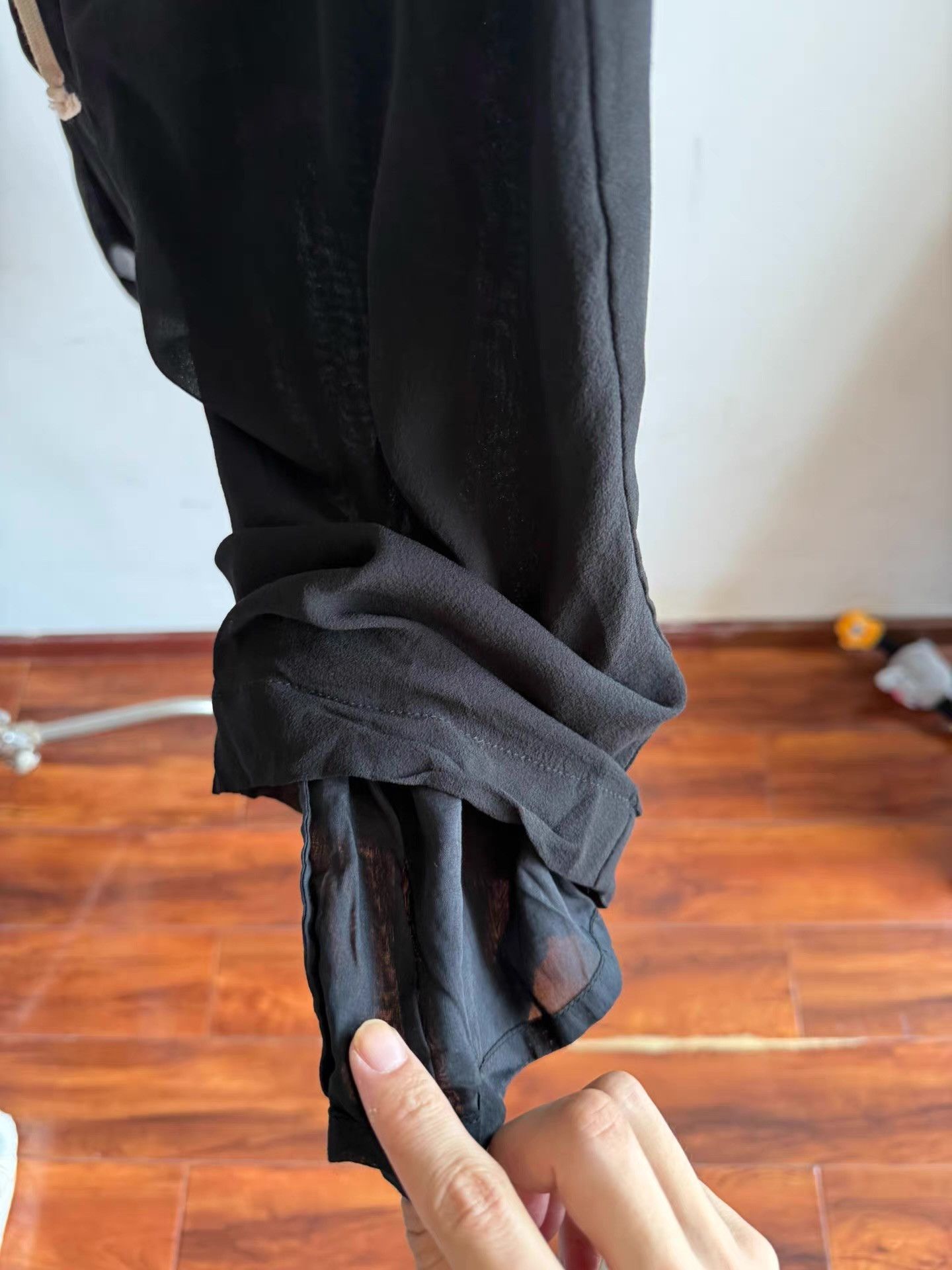 Rick Owens Rick Owens 14SS Silk Cropped Trousers Q17 Size US 34 / EU 50 - 4 Thumbnail