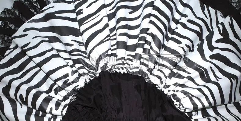 Comme des Garcons Comme Des Garcons size S Zebra Print Lace Skirt Size 23" - 3 Thumbnail