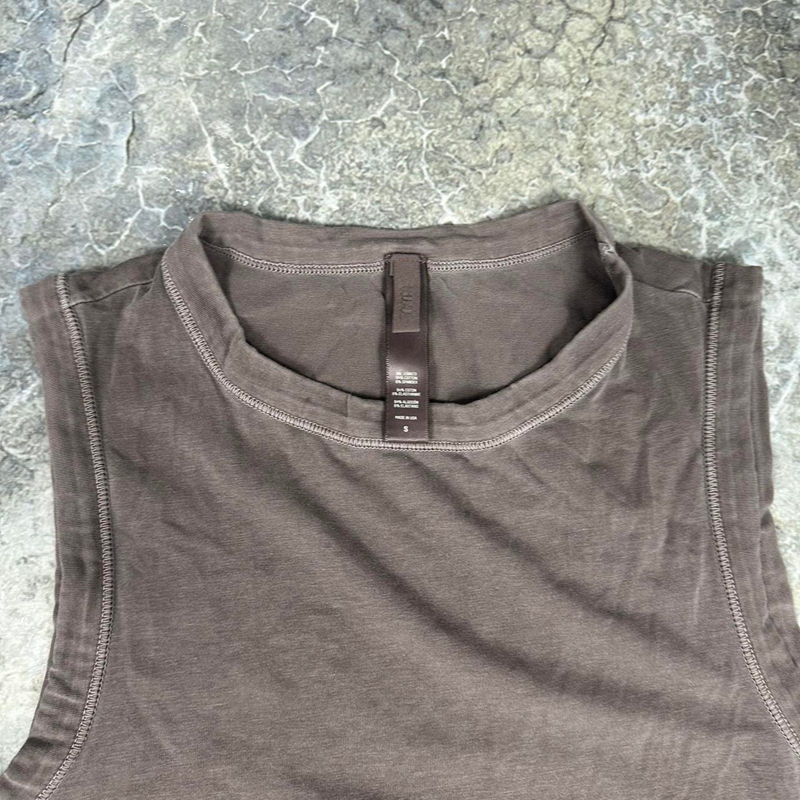 SKIMS Skims tank top crackclu888 Size S / US 4 / IT 40 - 2 Thumbnail
