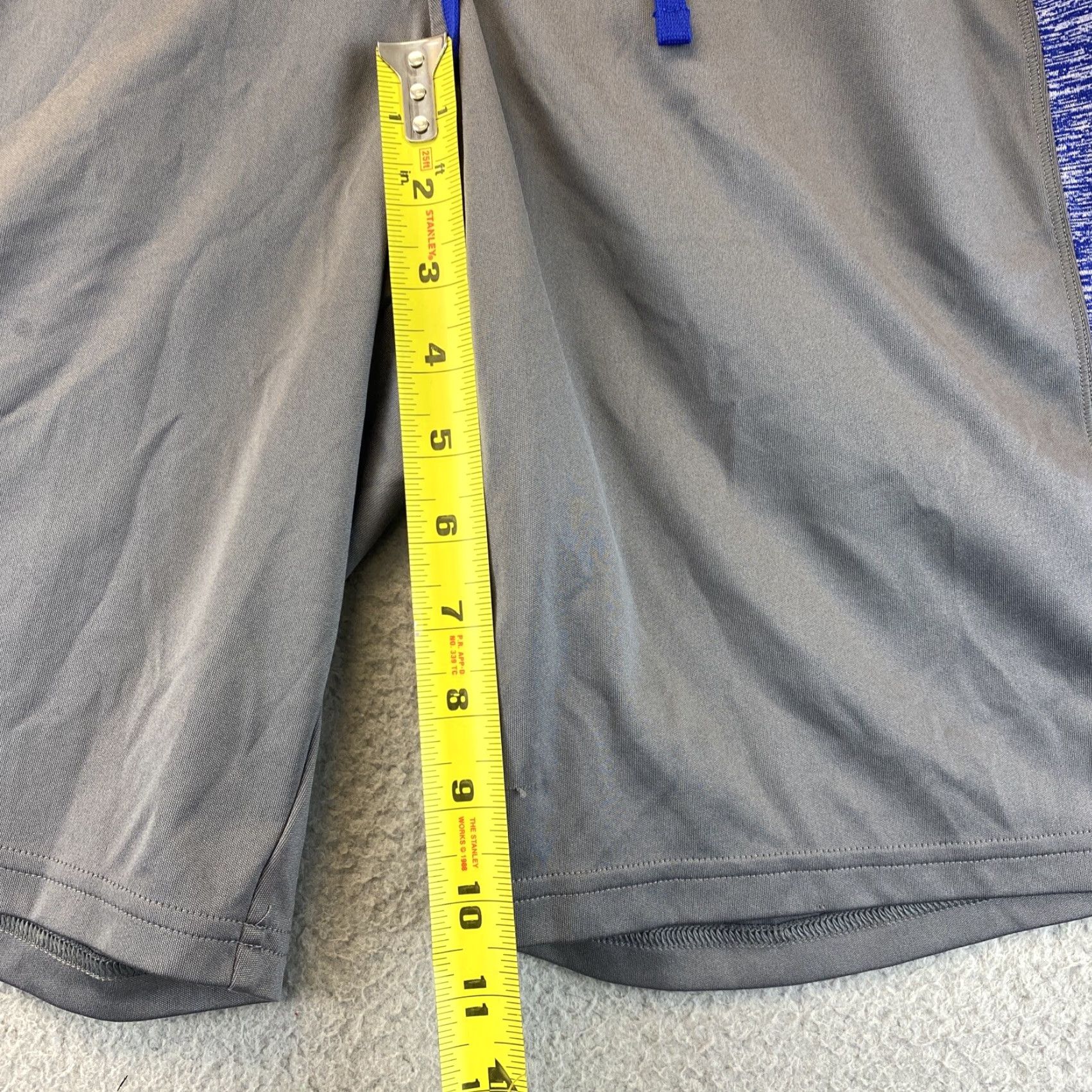 Under Armour Under Armour Athletic Shorts Men’s Medium Gray/Blue Loose Fit 84-59 Size US 31 - 5 Thumbnail