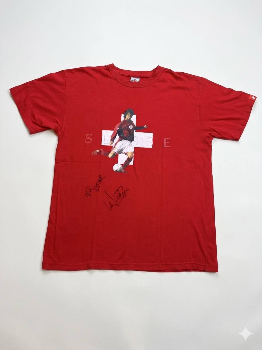 Vintage Vintage Signed Swiss Football Shirt Suisse Graphic XL Shirt Size US XL / EU 56 / 4 - 1 Thumbnail