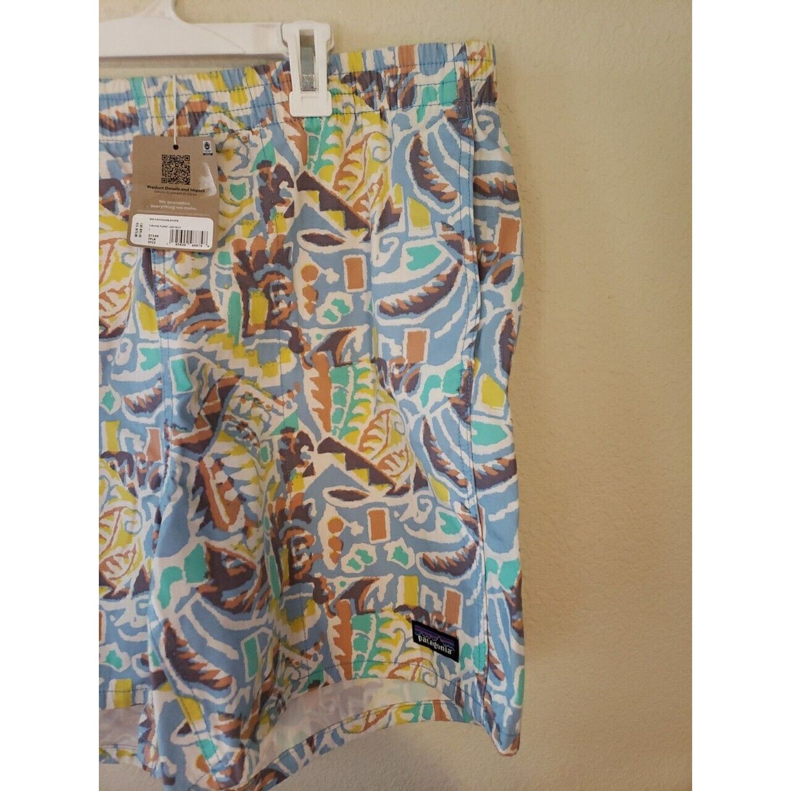 Patagonia Patagonia Funhoggers Shorts Mens Large Abstract Geometric Size US 36 / EU 52 - 2 Thumbnail