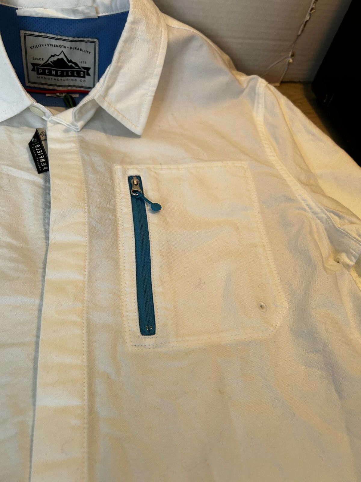 Pendleton Penfield Aspley Shirt White Blue details Men’s Size M NWT Size US M / EU 48-50 / 2 - 9 Thumbnail