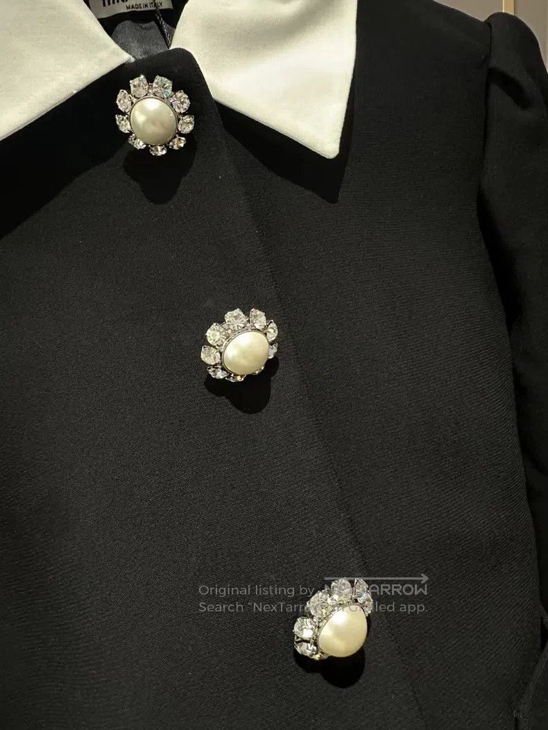 Miu Miu Miu Miu 38 Rhinestone pearl button coat Size M / US 6-8 / IT 42-44 - 4 Thumbnail