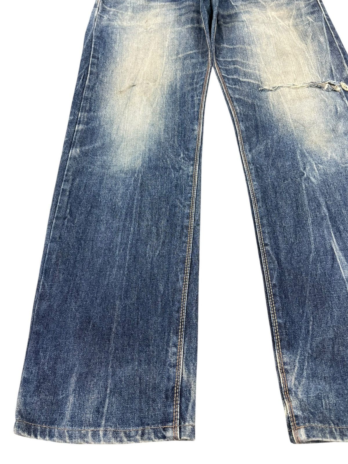 Edwin Exclusive Vintage Edwin Faded Wash Distress Loose Jeans Size US 34 / EU 50 - 6 Thumbnail