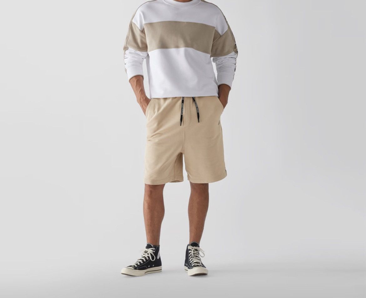 image of Moose Knuckles Sweatshorts Mit Logo-Applikation In Beige, Men's (Size 40)