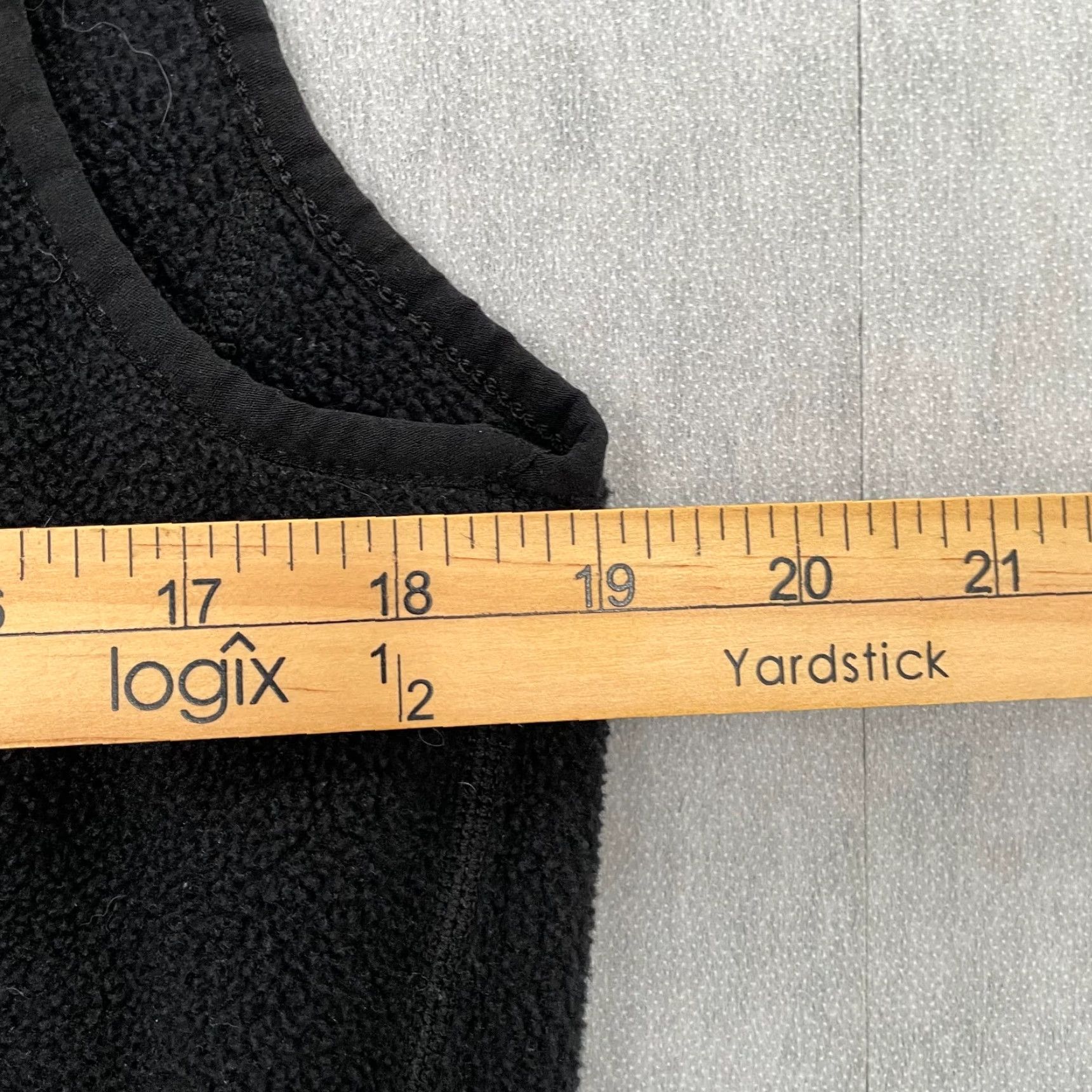 Patagonia VINTAGE Patagonia Vest Adult Small Black Synchilla Fleece Full Zip Men S Size US S / EU 44-46 / 1 - 5 Thumbnail