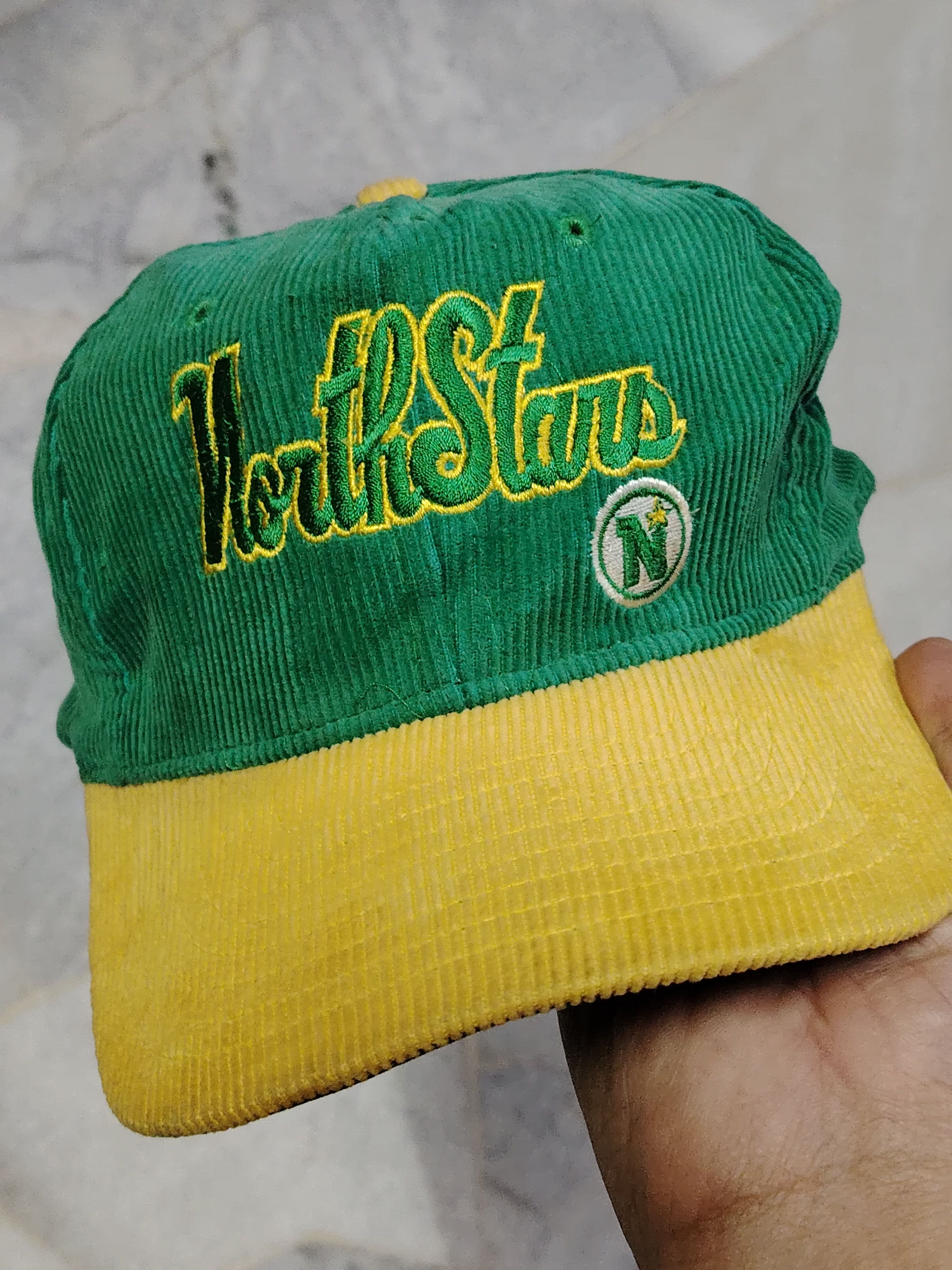 NHL × Vintage Vtg Rare NHL Minnesota North Stars Green Corduroy Size ONE SIZE - 1 Thumbnail
