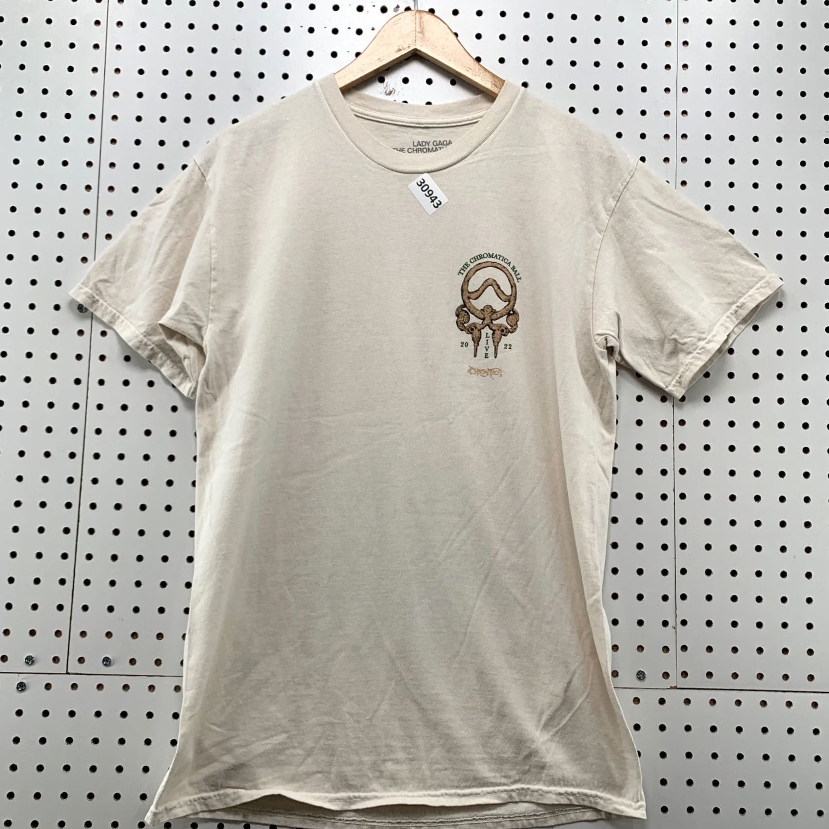 Vintage Lady Gaga Shirt Mens Small Beige The Chromatica Ball 2022 World Tour 19X28 Size US S / EU 44-46 / 1 - 2 Thumbnail