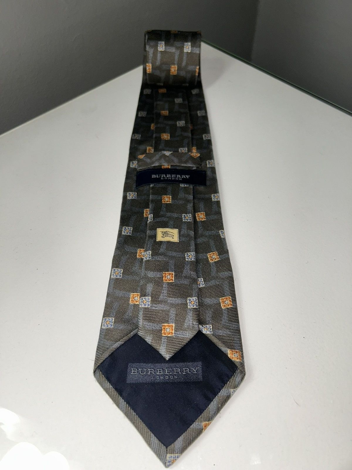 Burberry Vintage Burberry Gray Block Patterned Men’s Silk Tie Size ONE SIZE - 8 Thumbnail