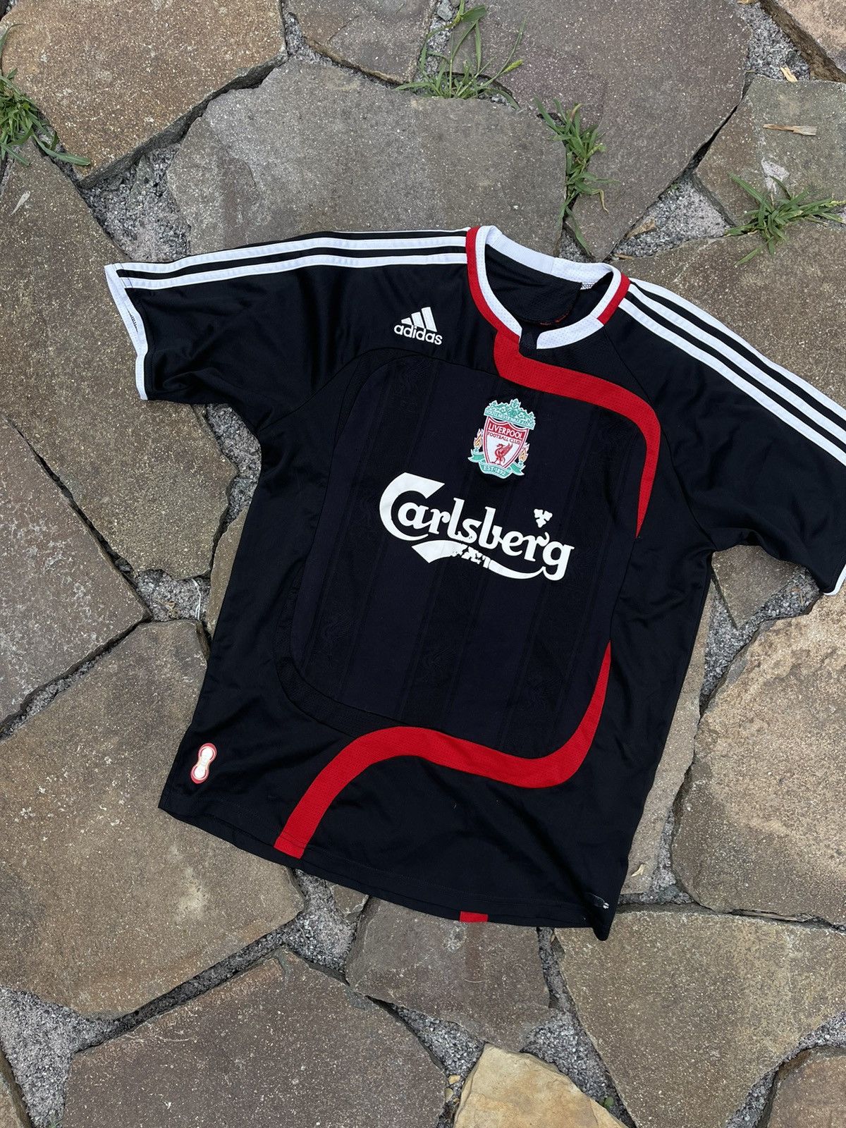 Adidas × Vintage 2007 Adidas Liverpool black jersey vintage Size US S / EU 44-46 / 1 - 2 Thumbnail