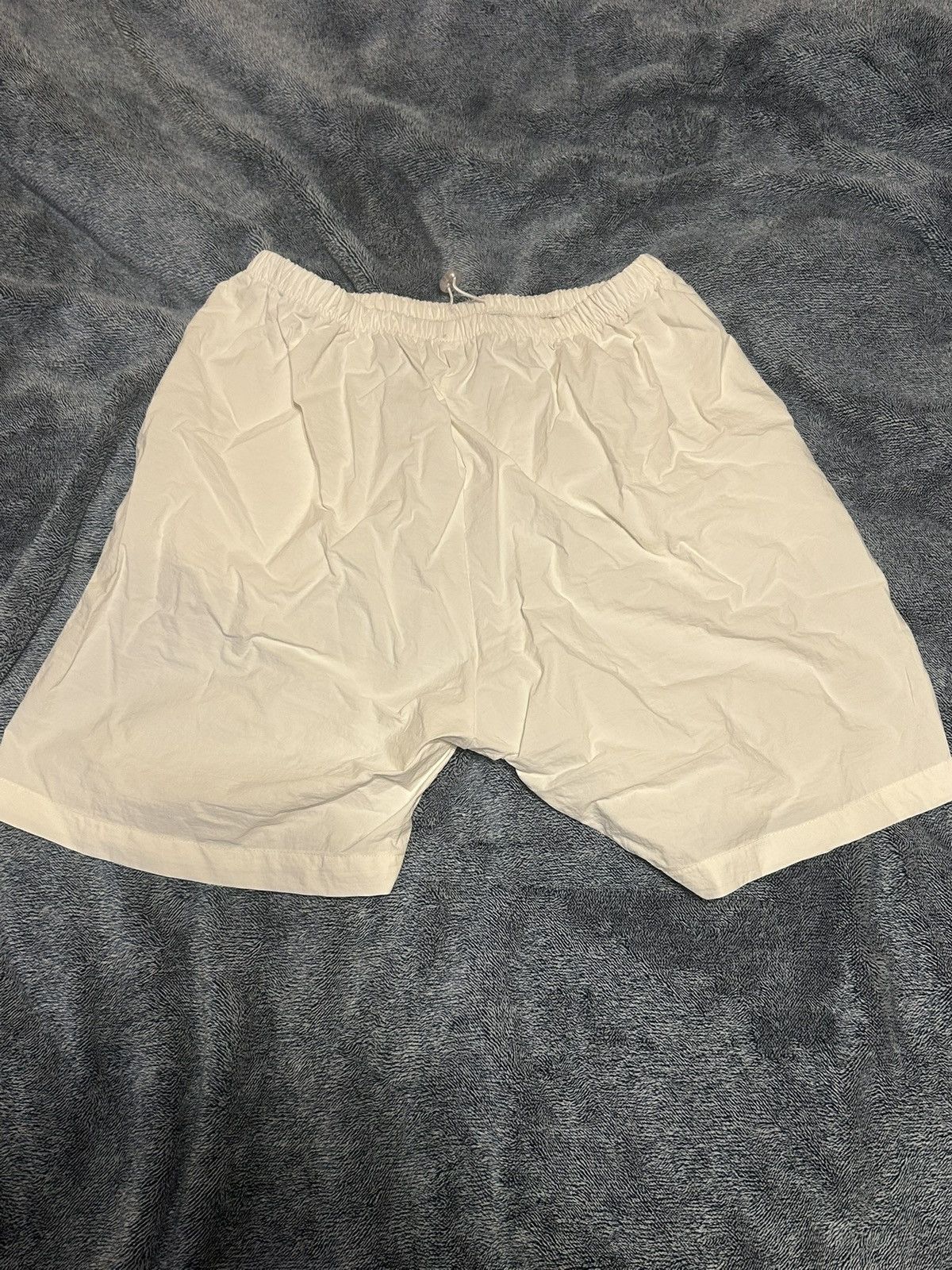 Yeezy Yeezy white vulture shorts nylon size 2 / medium Size US 29 - 2 Thumbnail