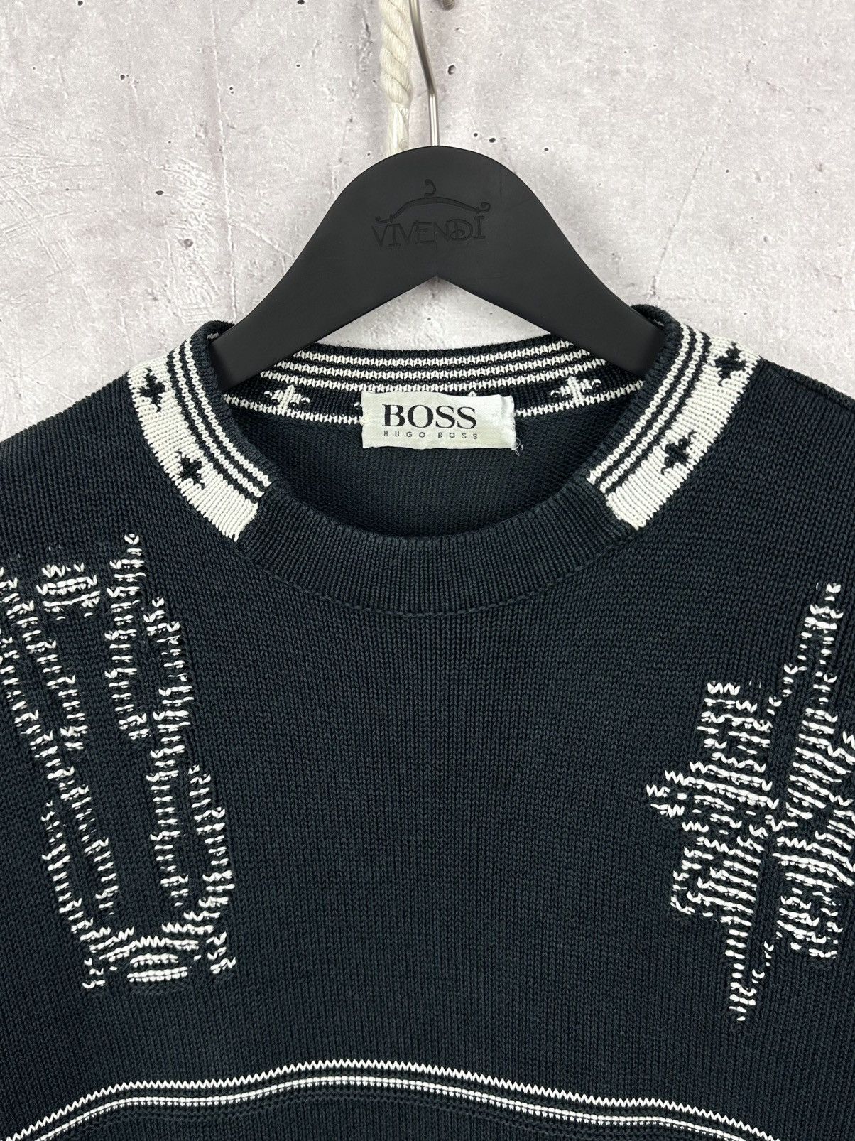 Hugo Boss × Vintage Hugo Boss Vintage Knit Logo Long Sleeve Crew Neck Sweater Size US L / EU 52-54 / 3 - 3 Thumbnail