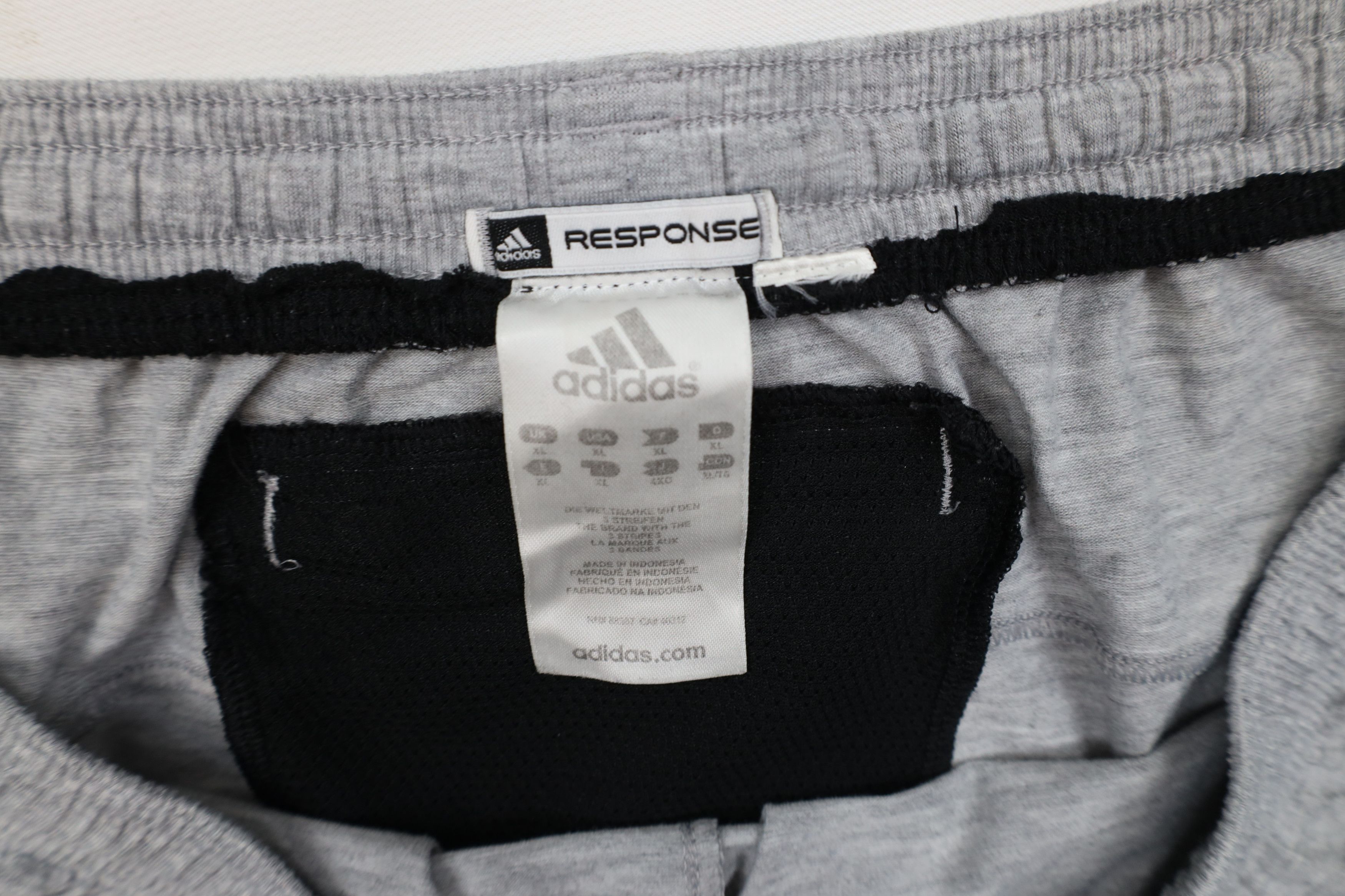 Adidas Vintage Y2K Adidas Spell Out Striped Above Knee Shorts Gray Size US 36 / EU 52 - 8 Thumbnail