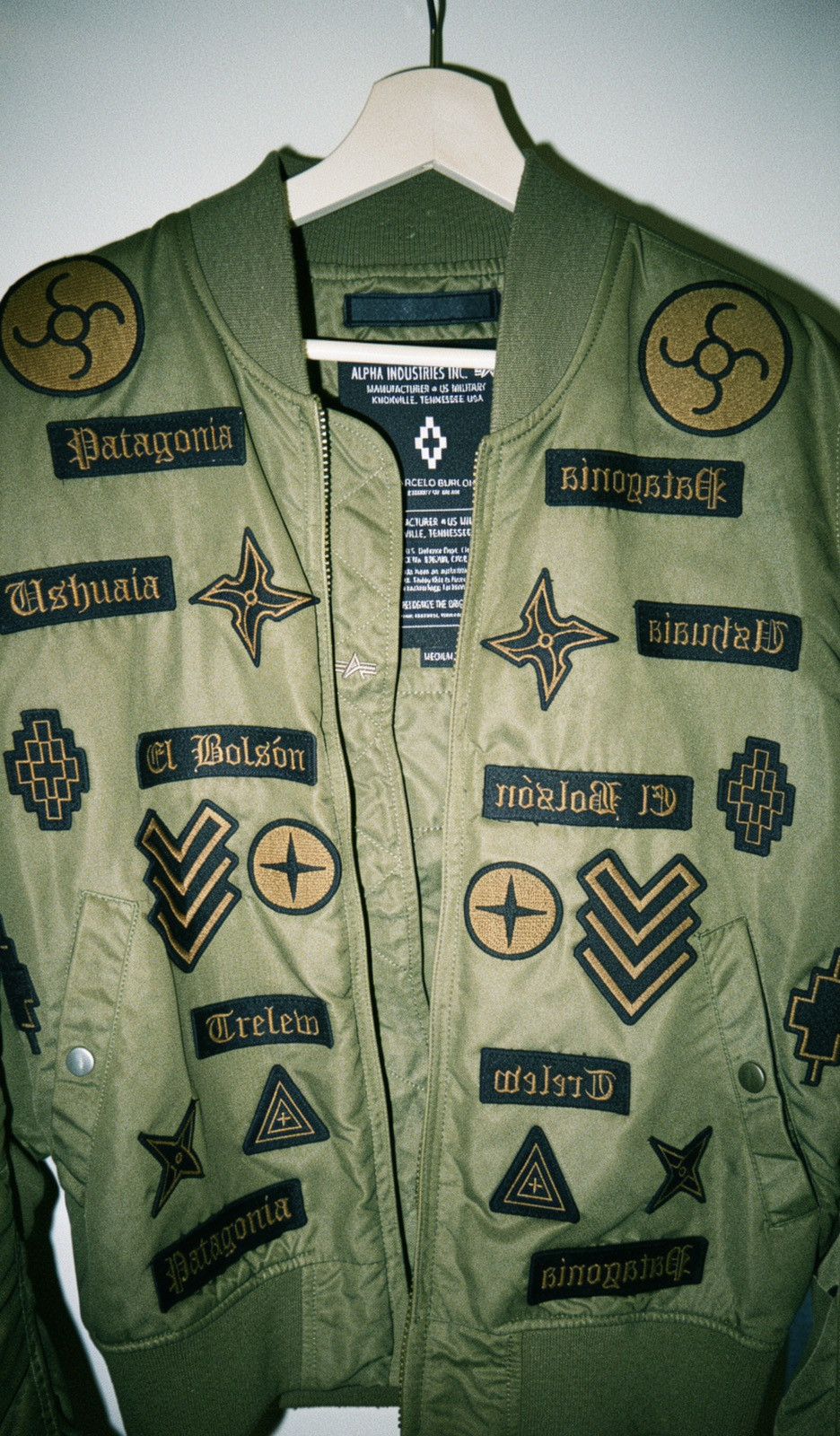 Marcelo Burlon Alpha Industries X Marcelo Burlon Size US M / EU 48-50 / 2 - 2 Thumbnail