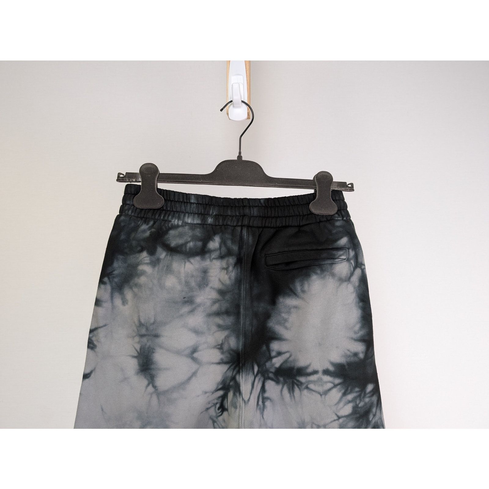 Off-White o1rshd1 Diag Tie Dye Slim Sweatpant Warm in Grey/White Size US 30 / EU 46 - 9 Thumbnail