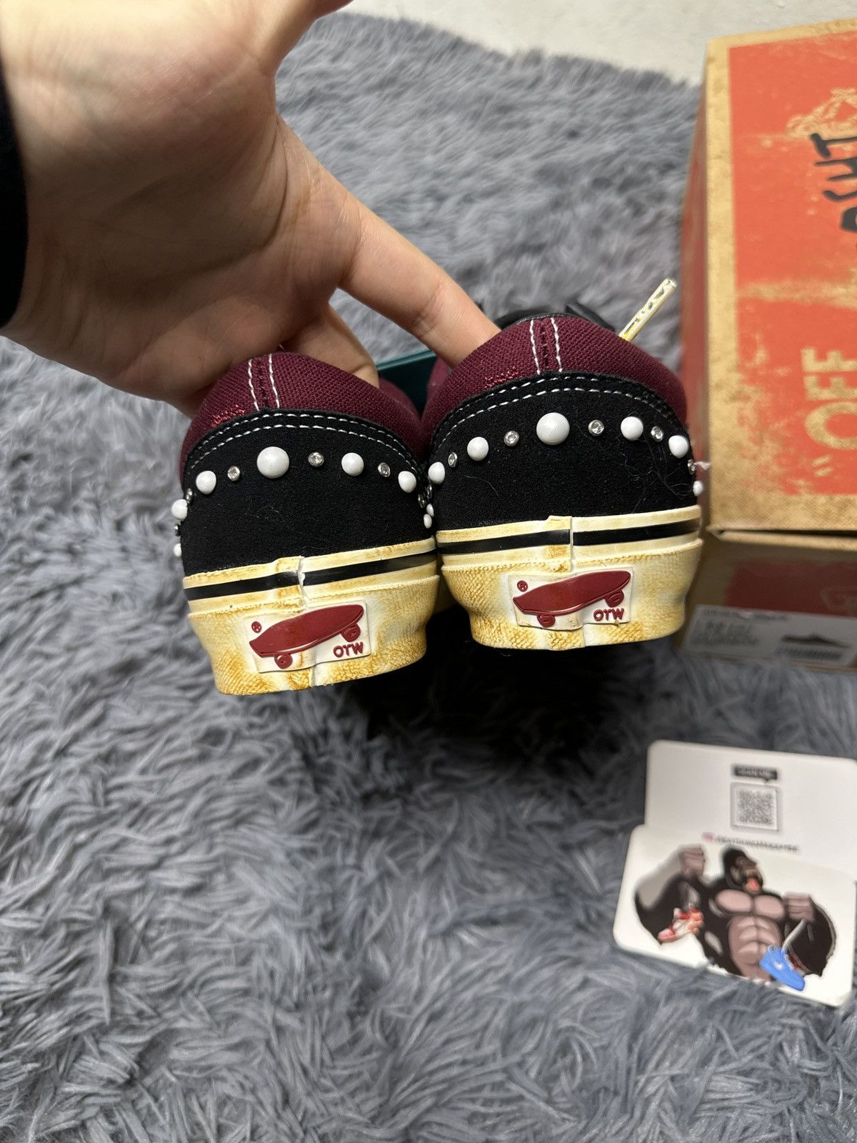 Satoshi Nakamoto × Vans Satoshi Nakamoto OTW Old Skool Vans Pearlized Burgundy FNF Size US 6.5 / EU 39-40 - 4 Thumbnail